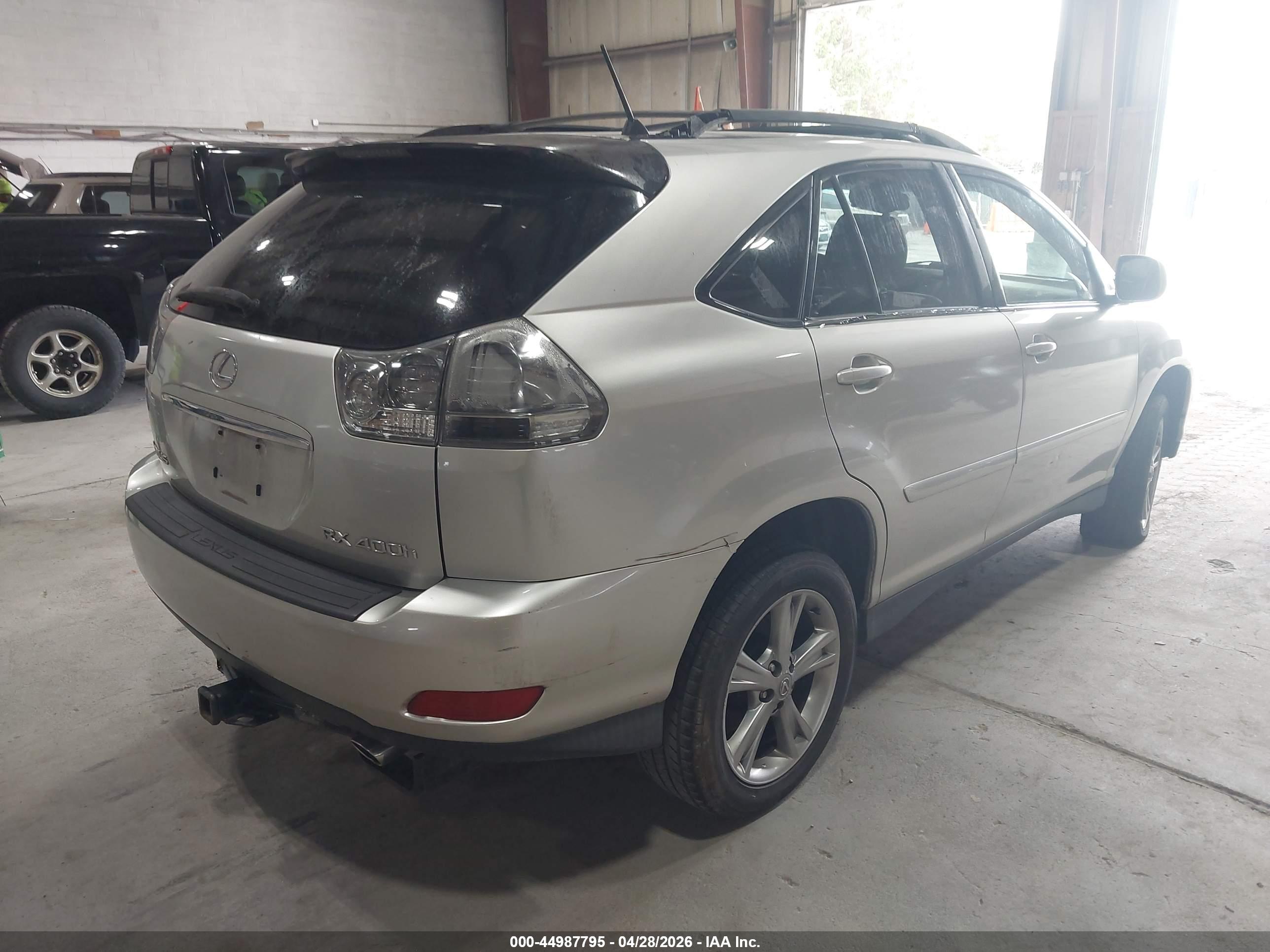 LEXUS RX image 4
