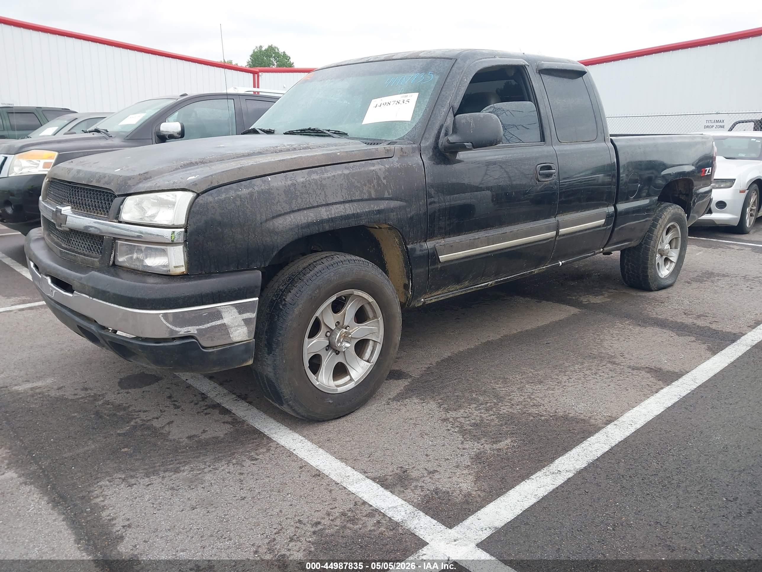CHEVROLET SILVERADO image 2