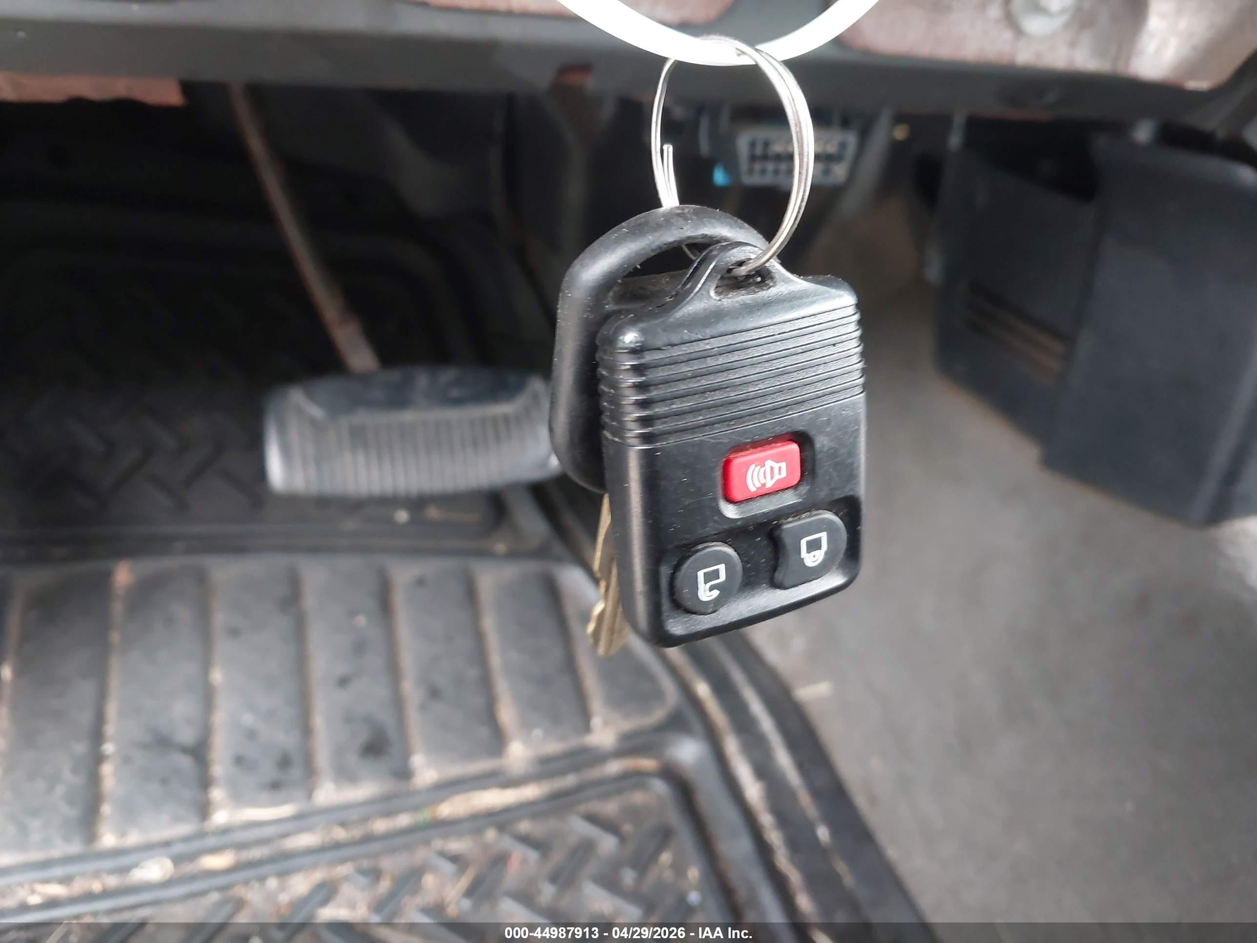 FORD F-150 image 11