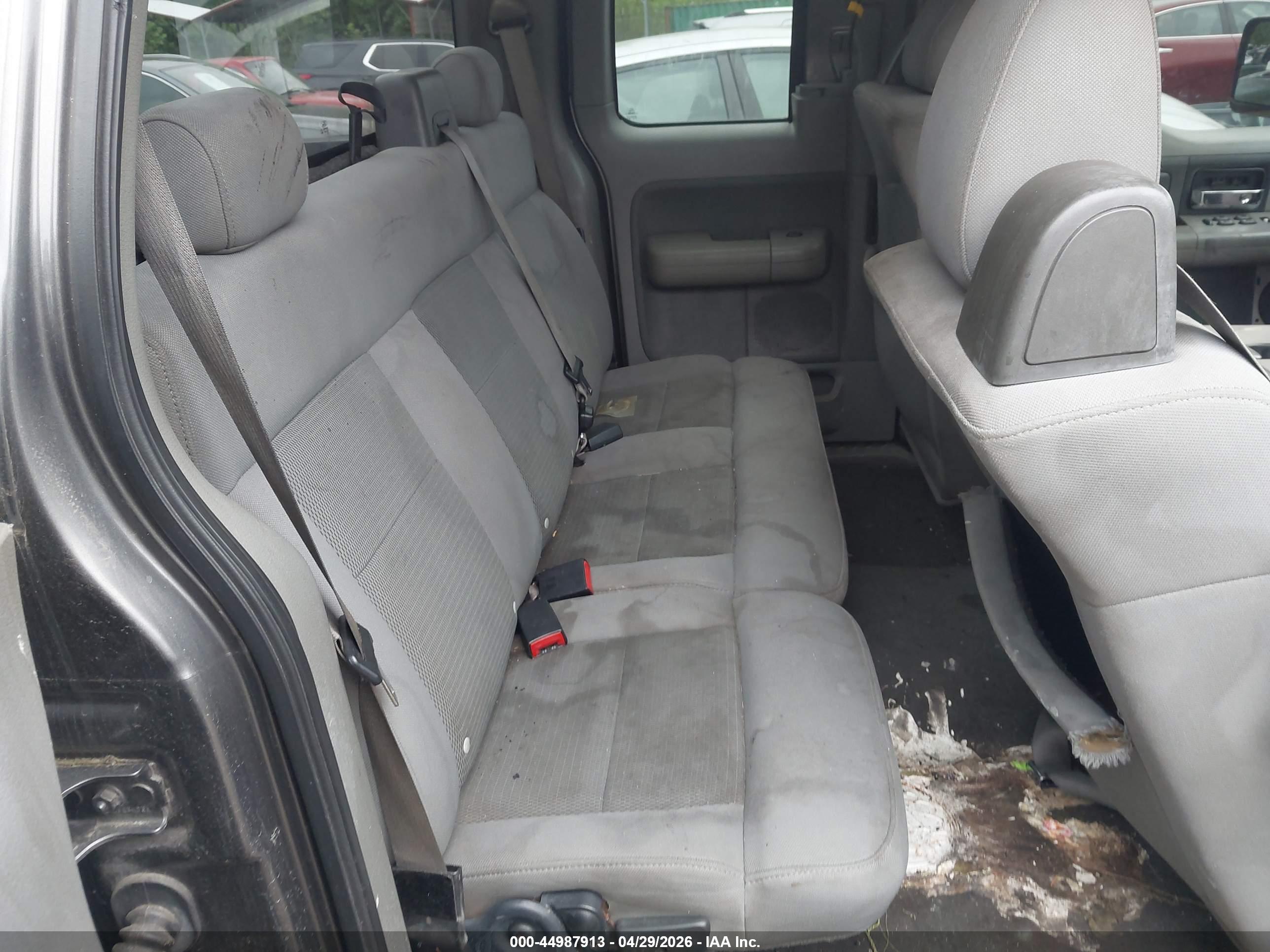 FORD F-150 image 8