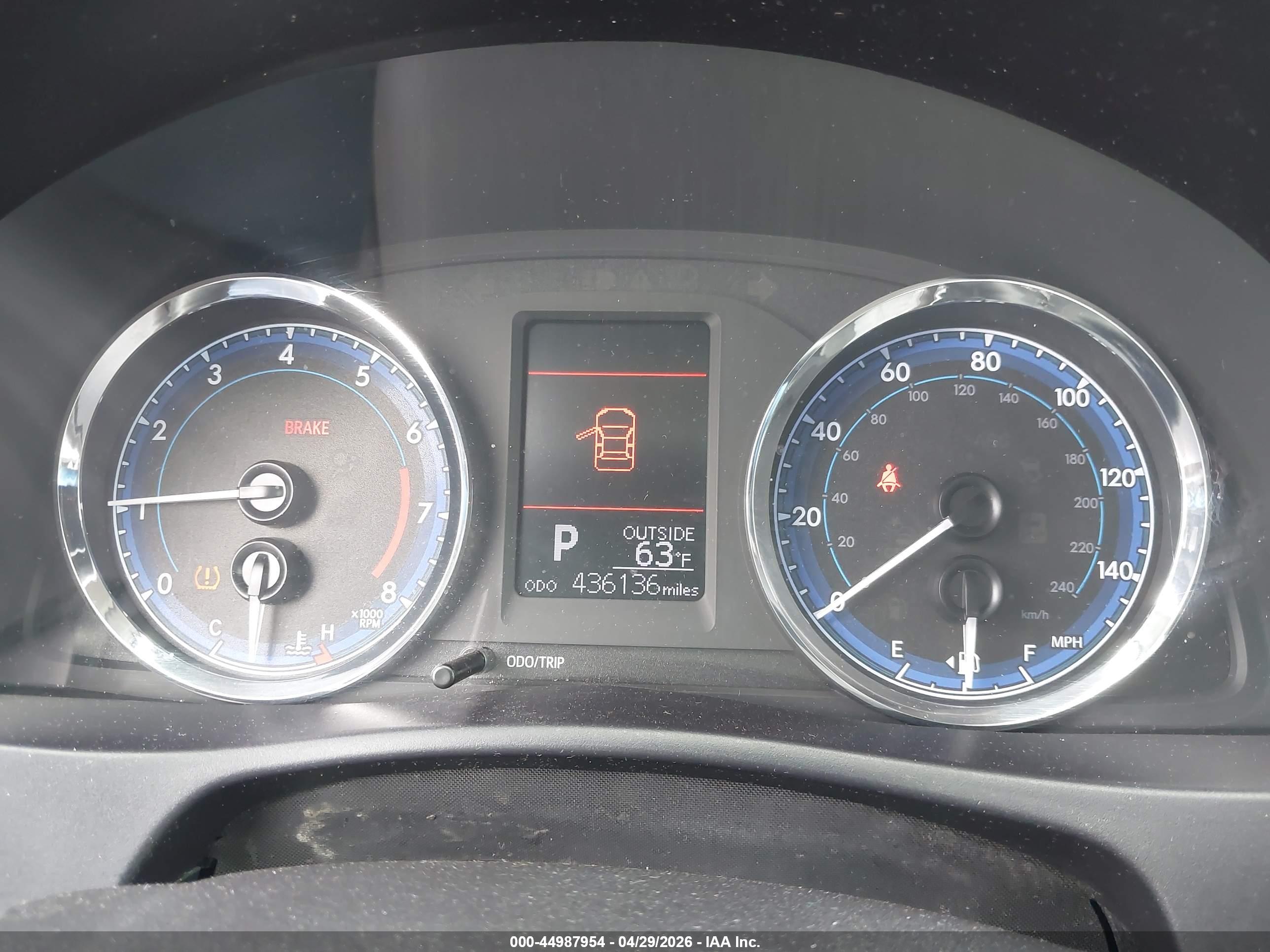 TOYOTA COROLLA image 7