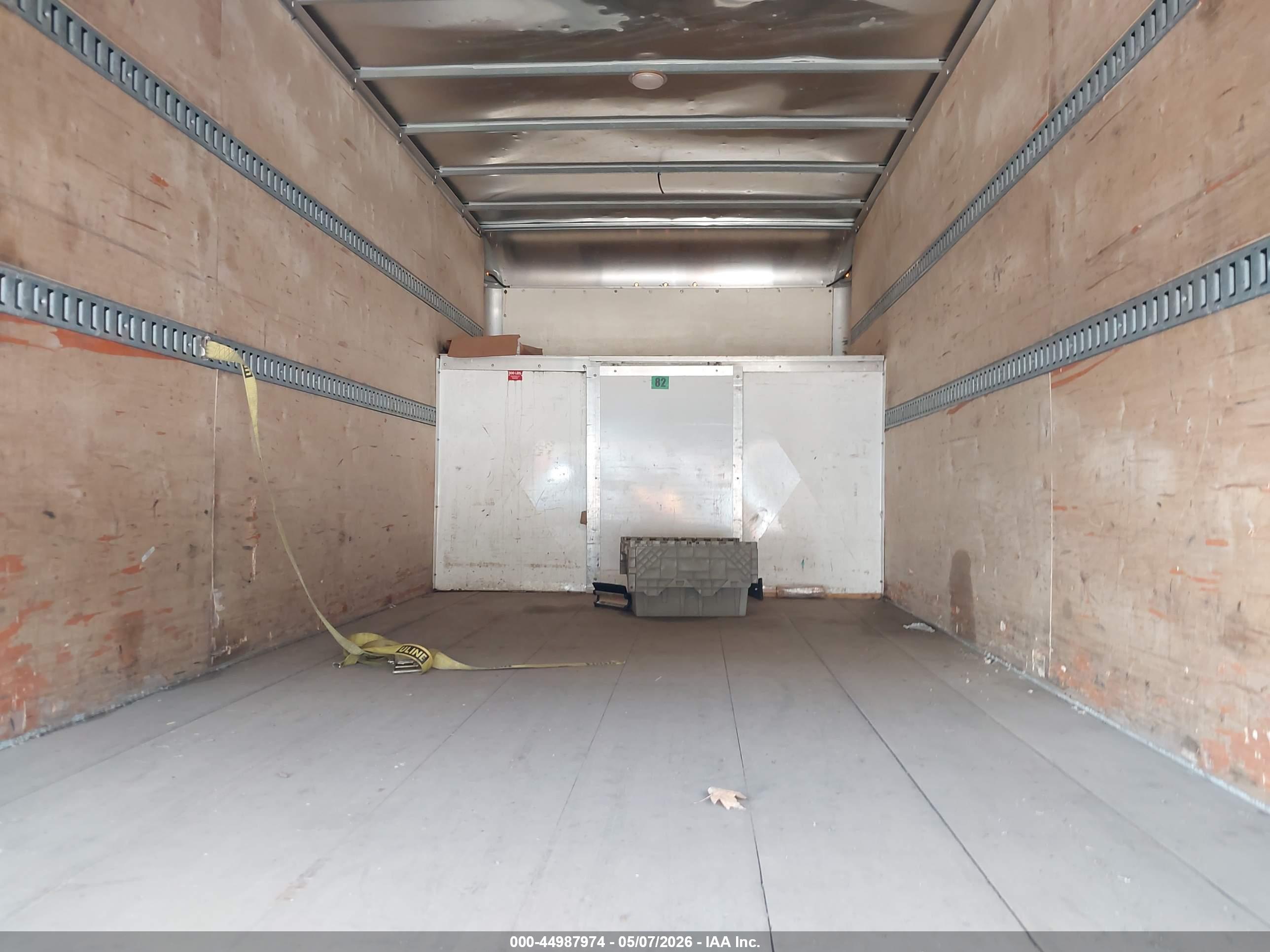 FORD E-450 image 7