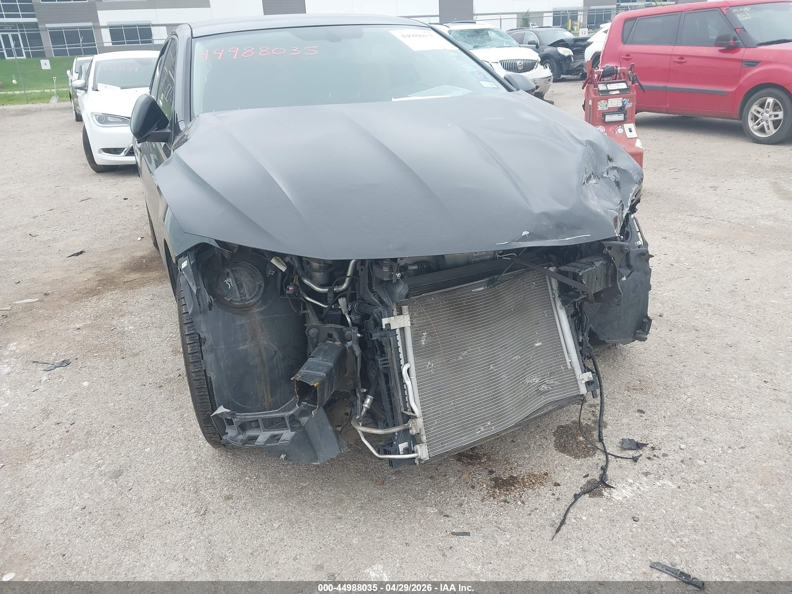 VOLKSWAGEN JETTA image 6