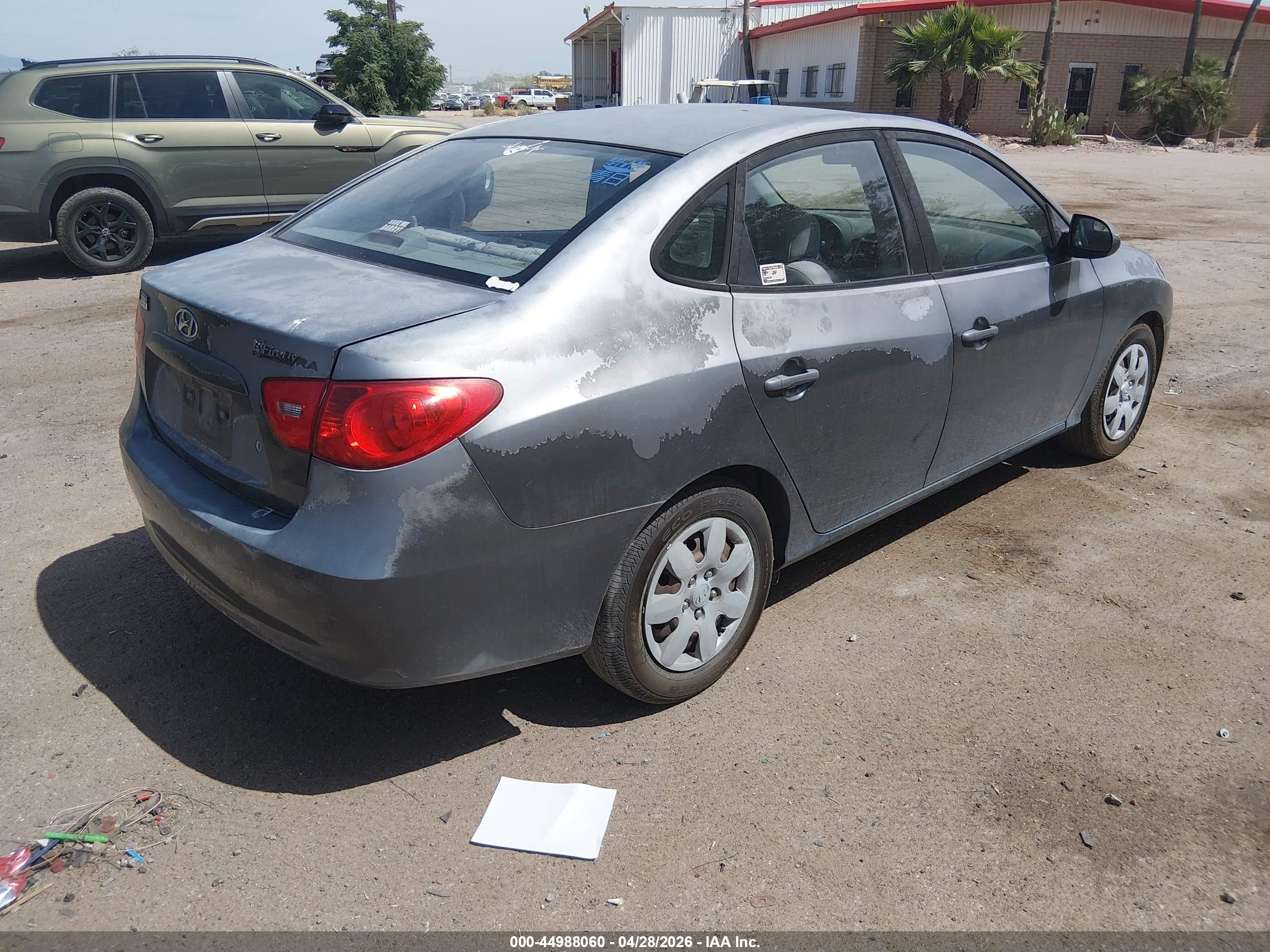 HYUNDAI ELANTRA image 4