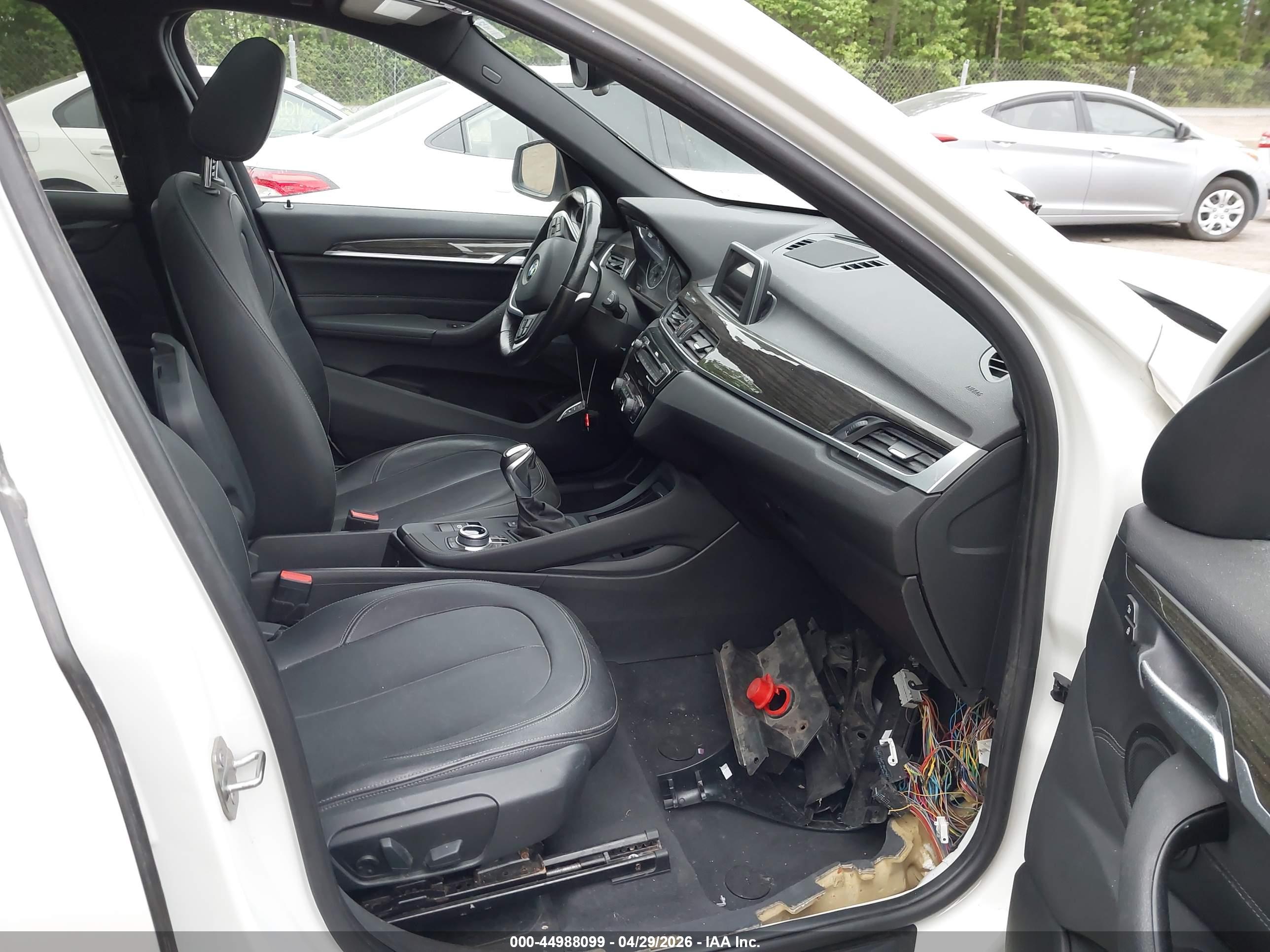 BMW X1 image 5