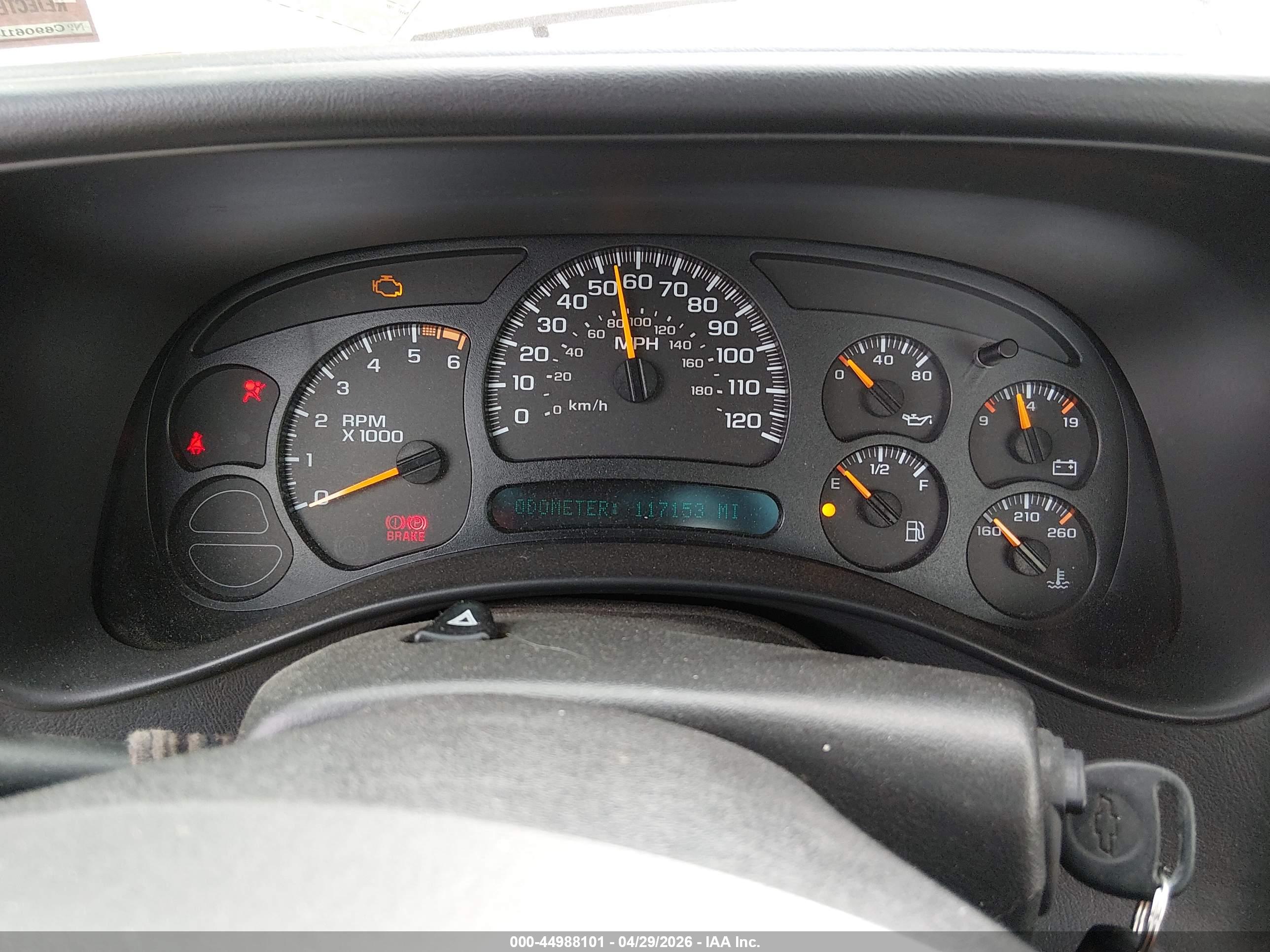 CHEVROLET SILVERADO image 7