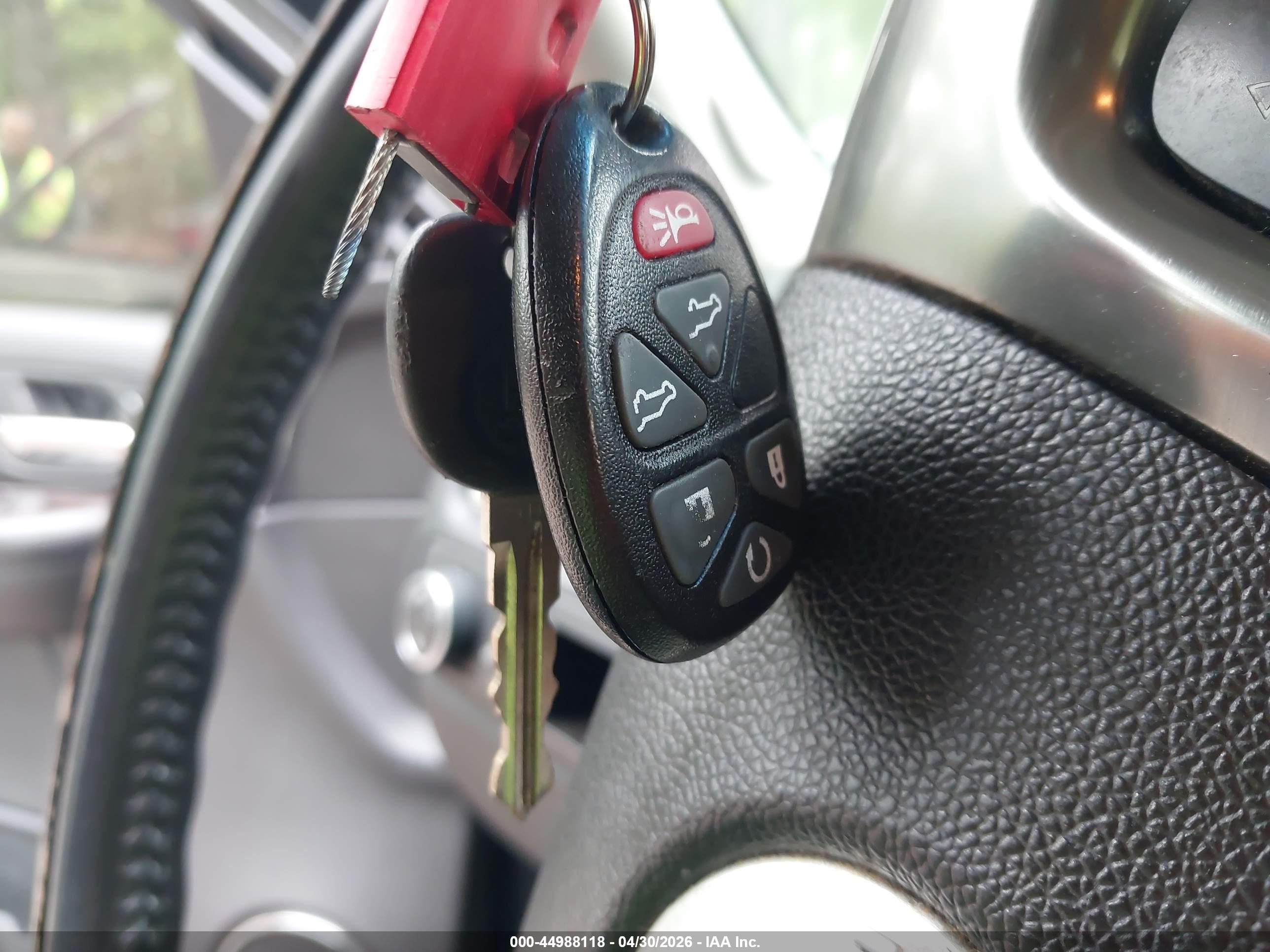 GMC YUKON image 11