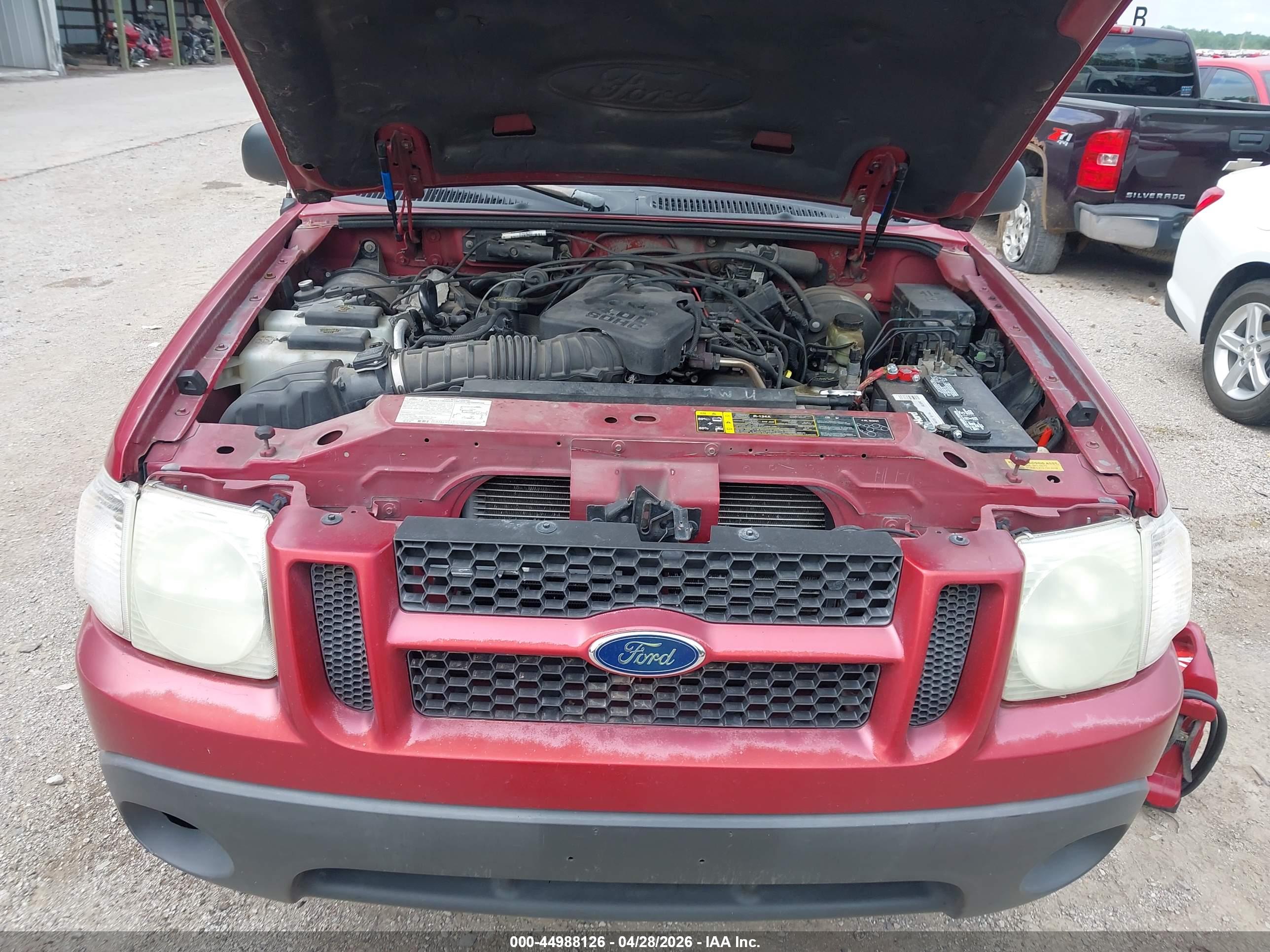 FORD EXPLORER image 10