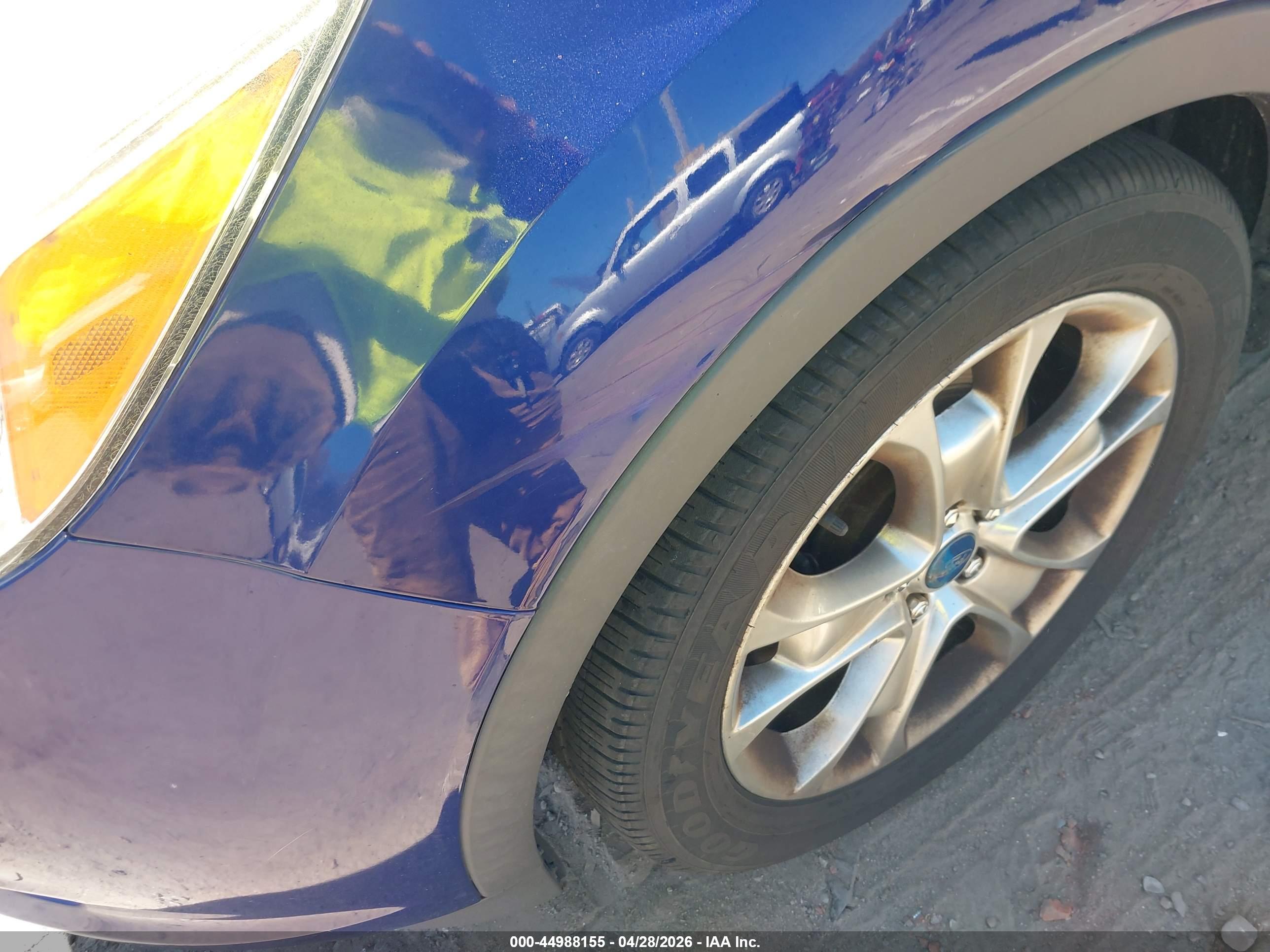 FORD ESCAPE image 6