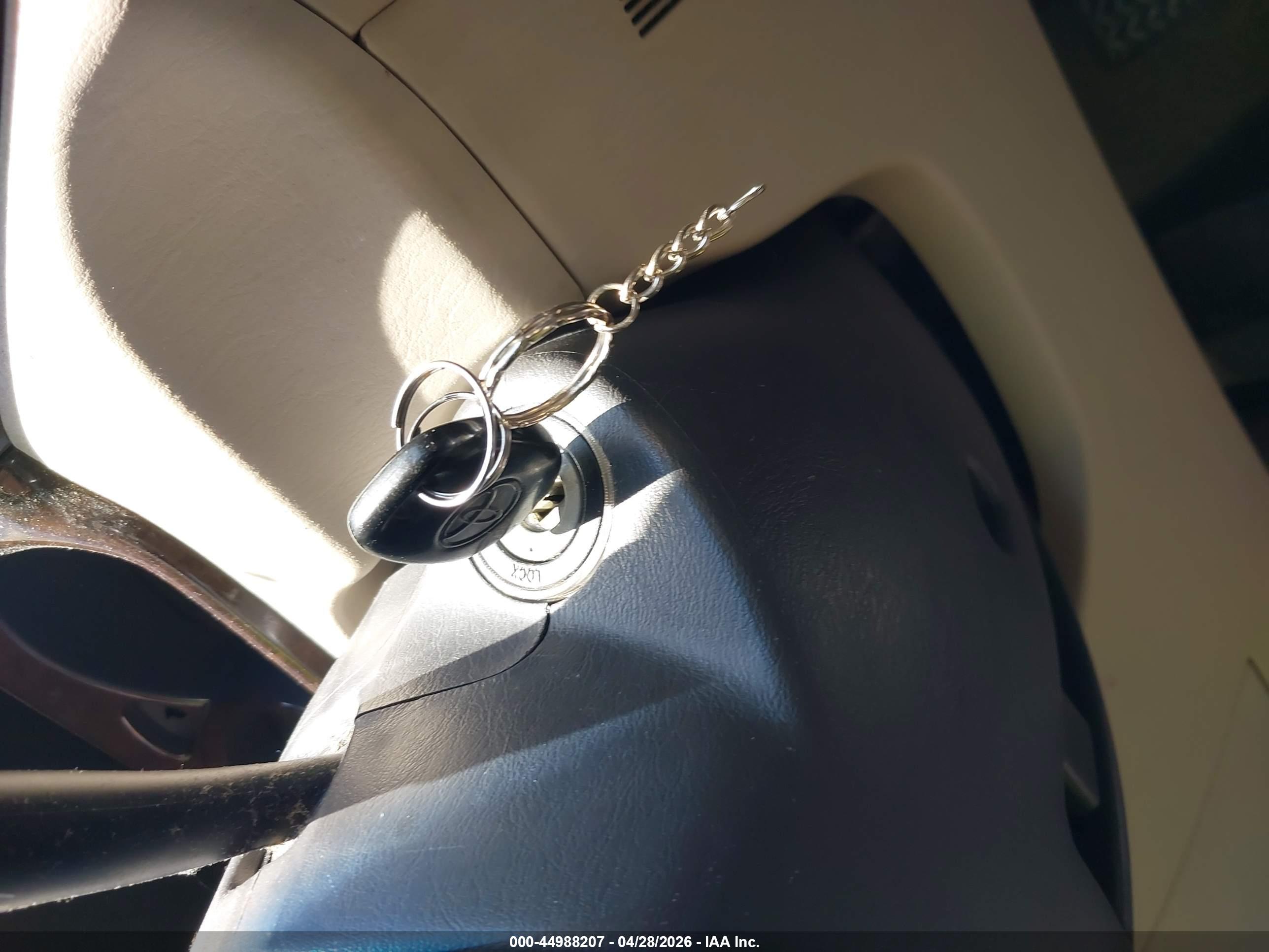 TOYOTA HIGHLANDER image 11