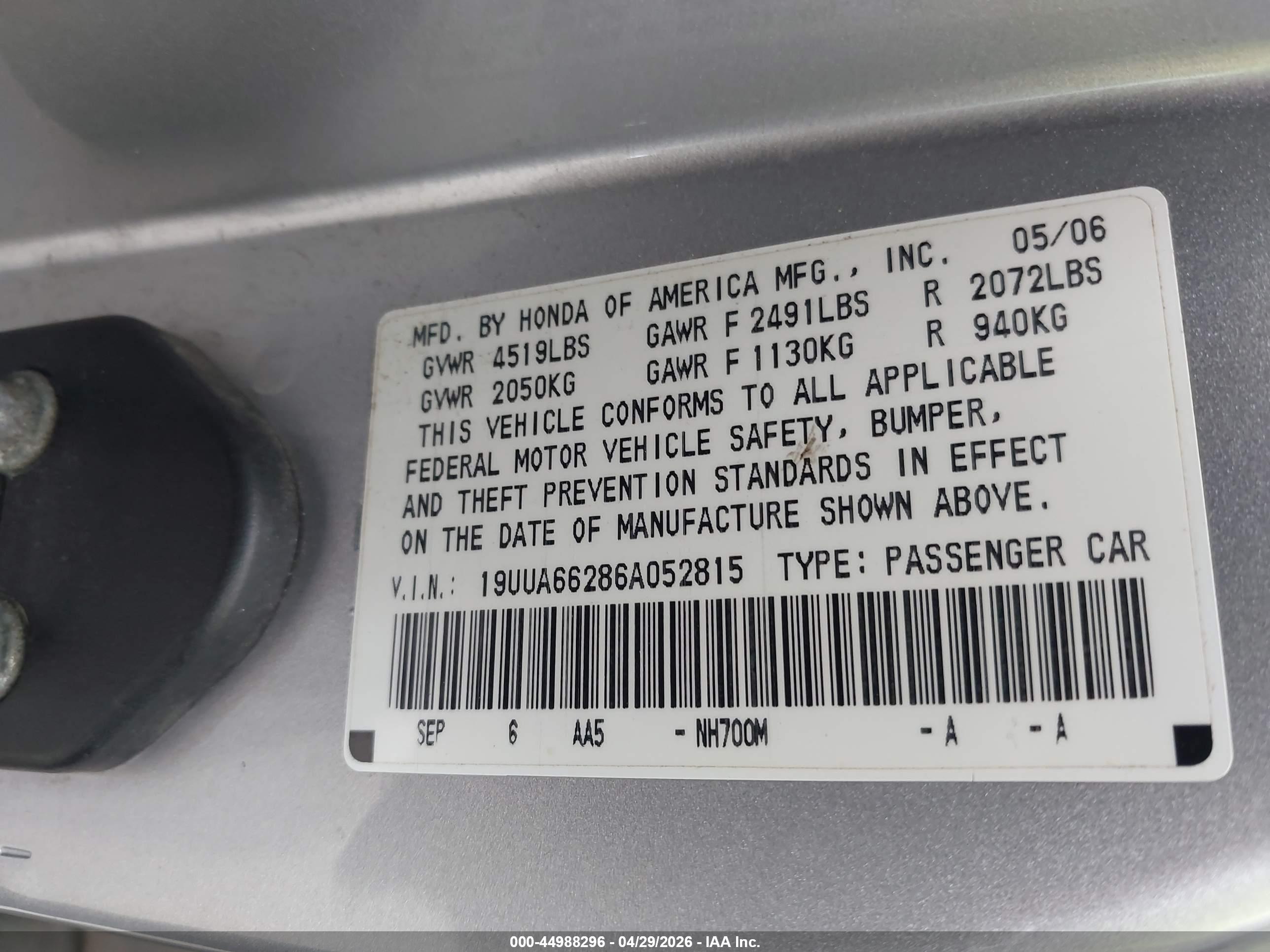 ACURA TL image 9