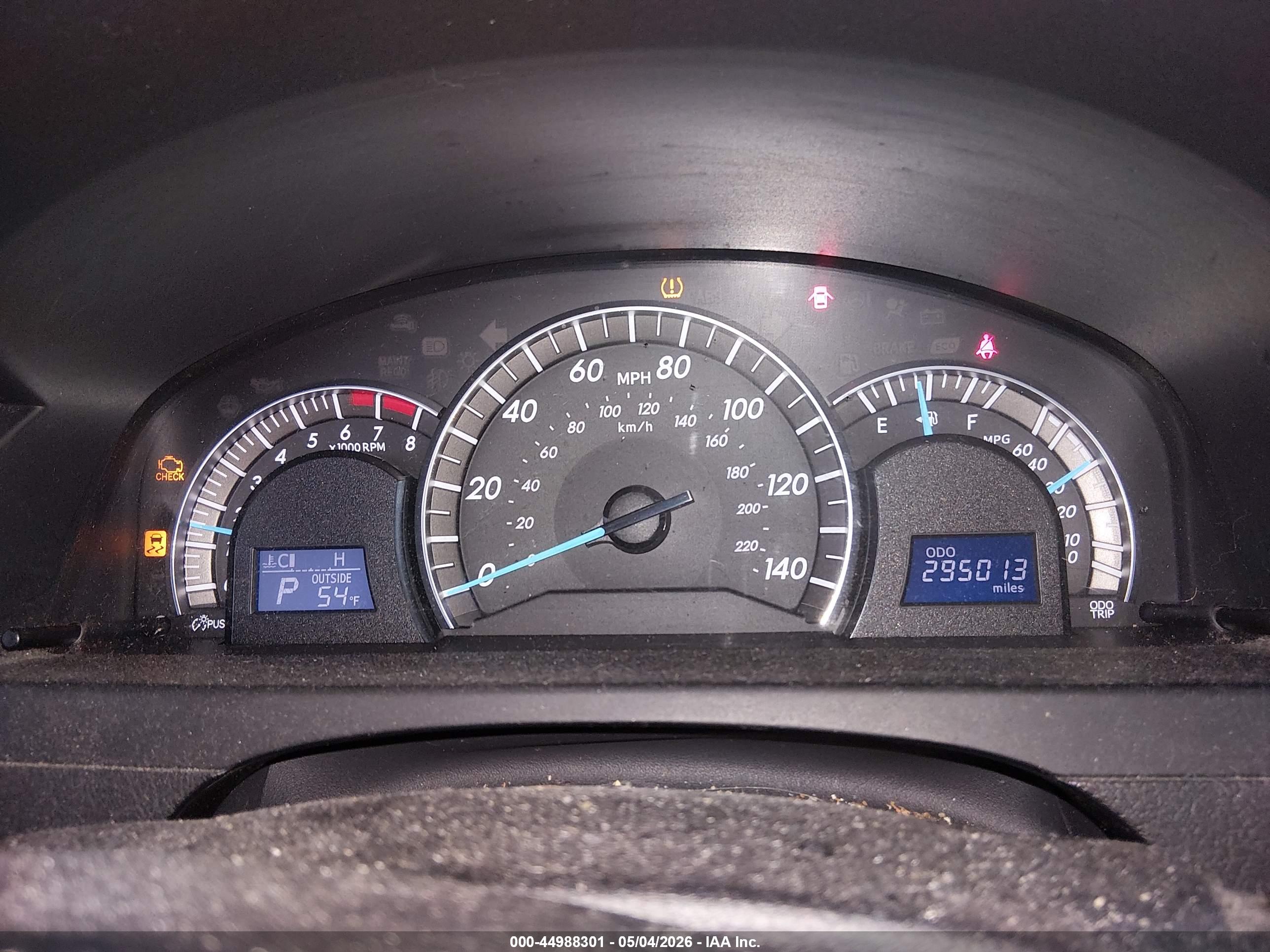 TOYOTA CAMRY image 7
