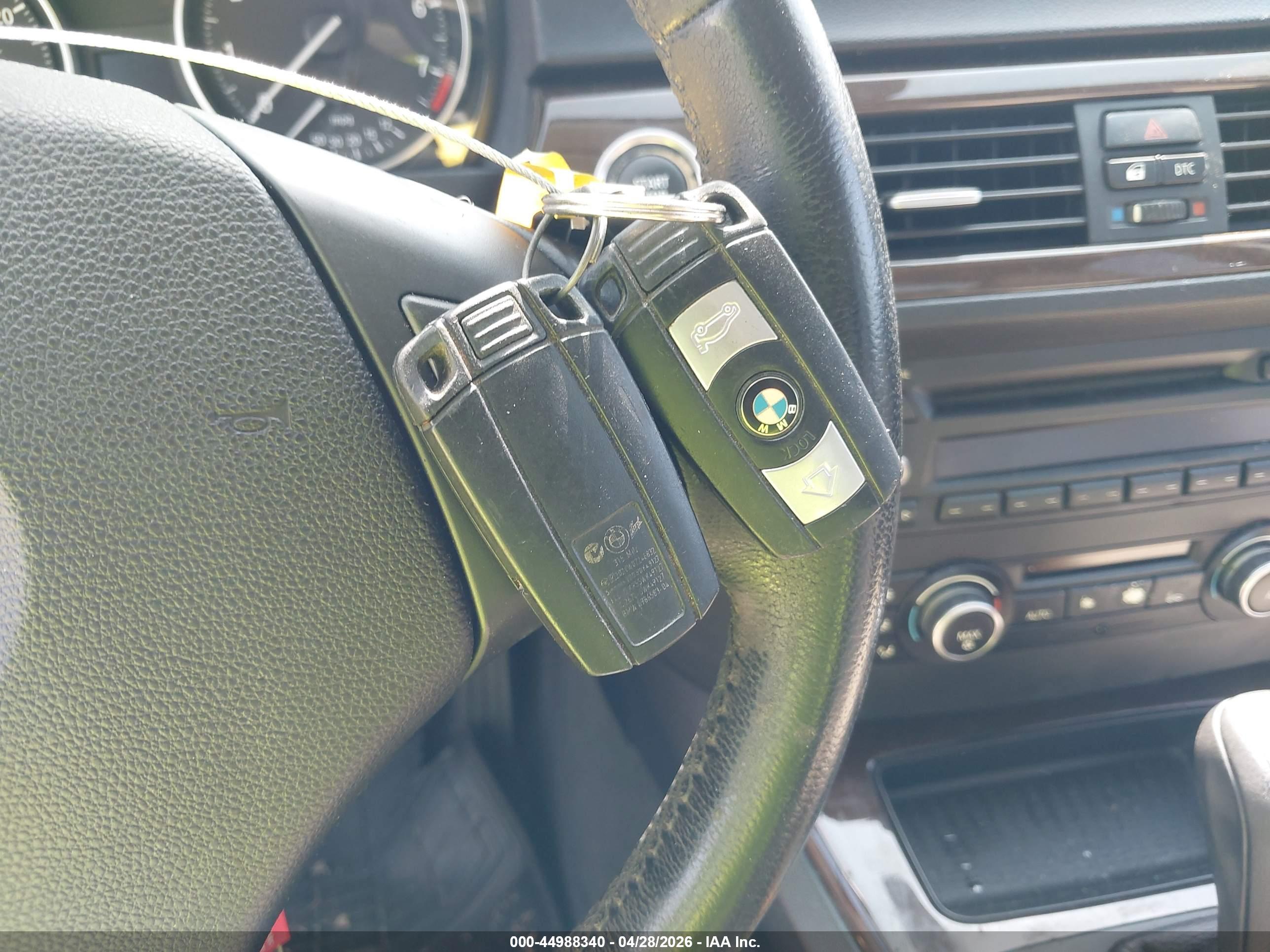 BMW 328I image 11