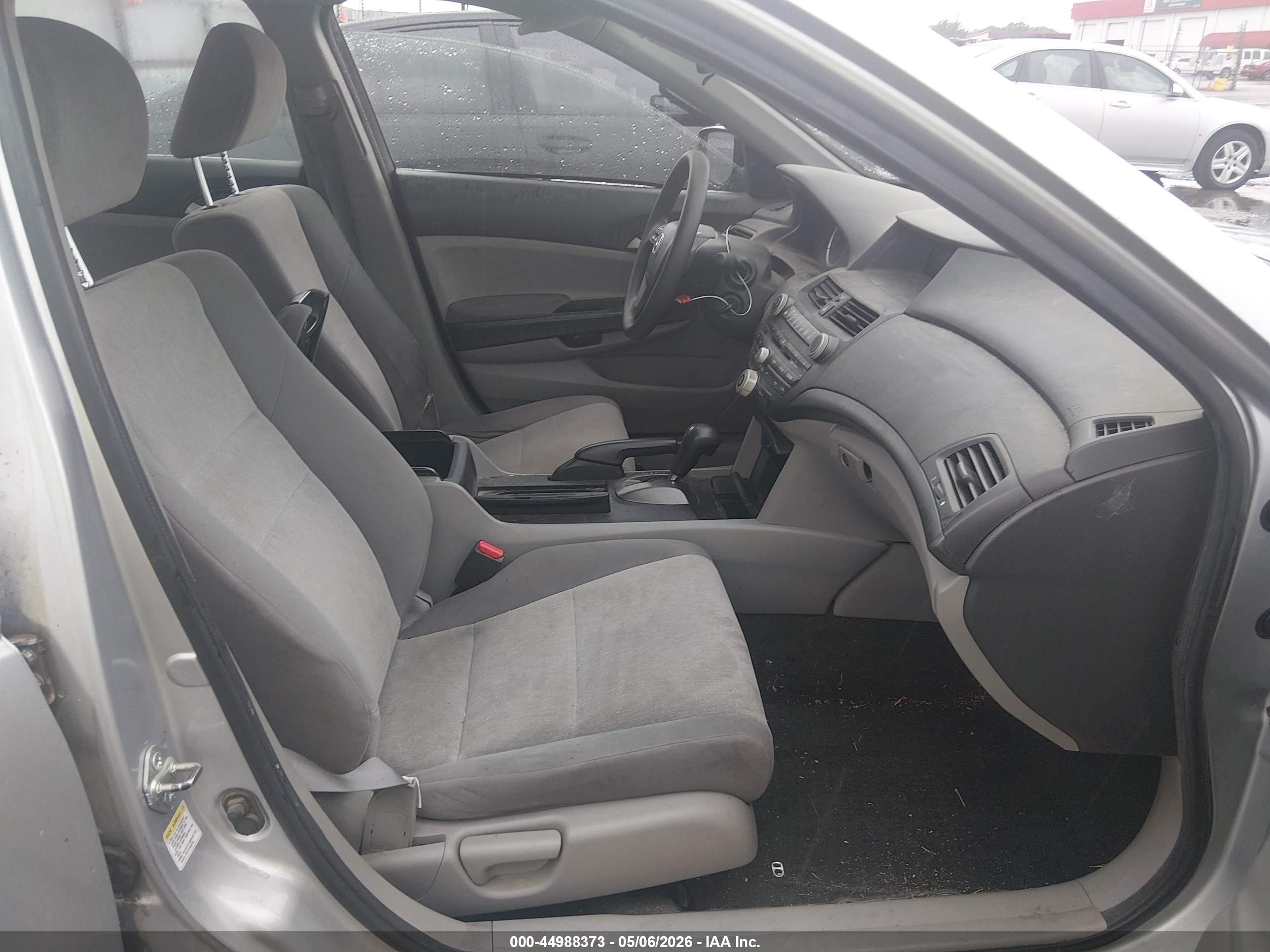 HONDA ACCORD image 5