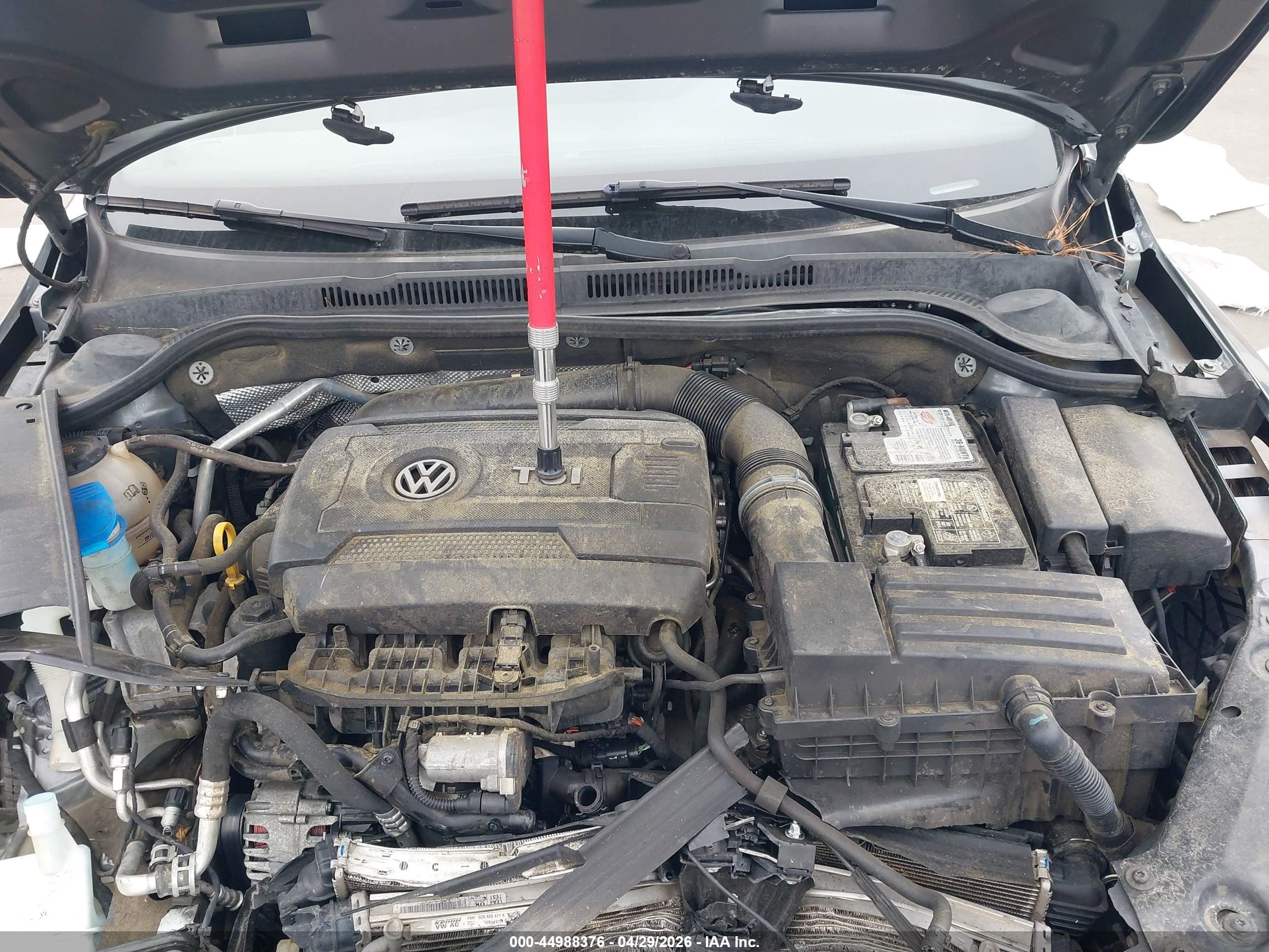 VOLKSWAGEN JETTA image 10