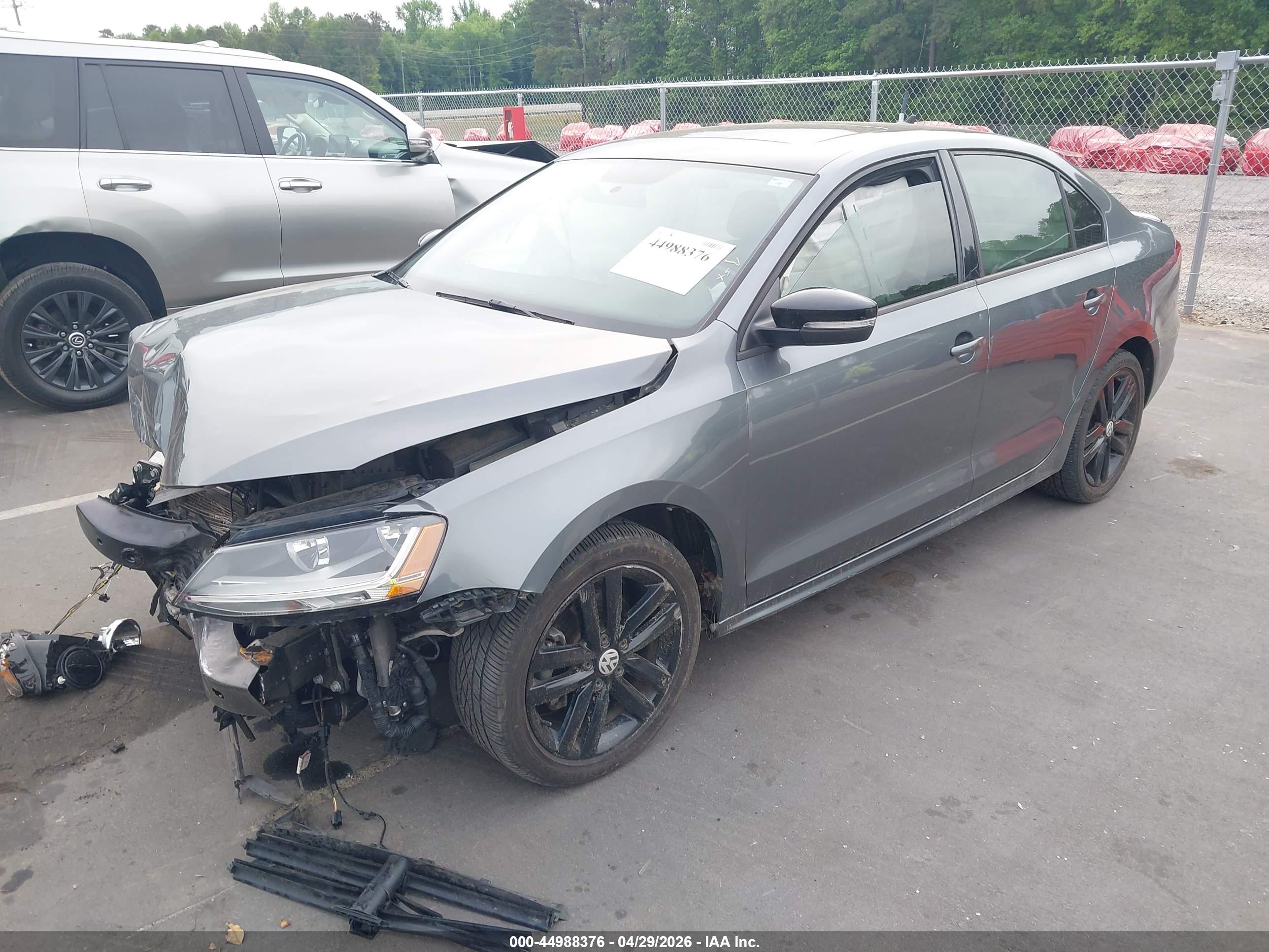 VOLKSWAGEN JETTA image 2