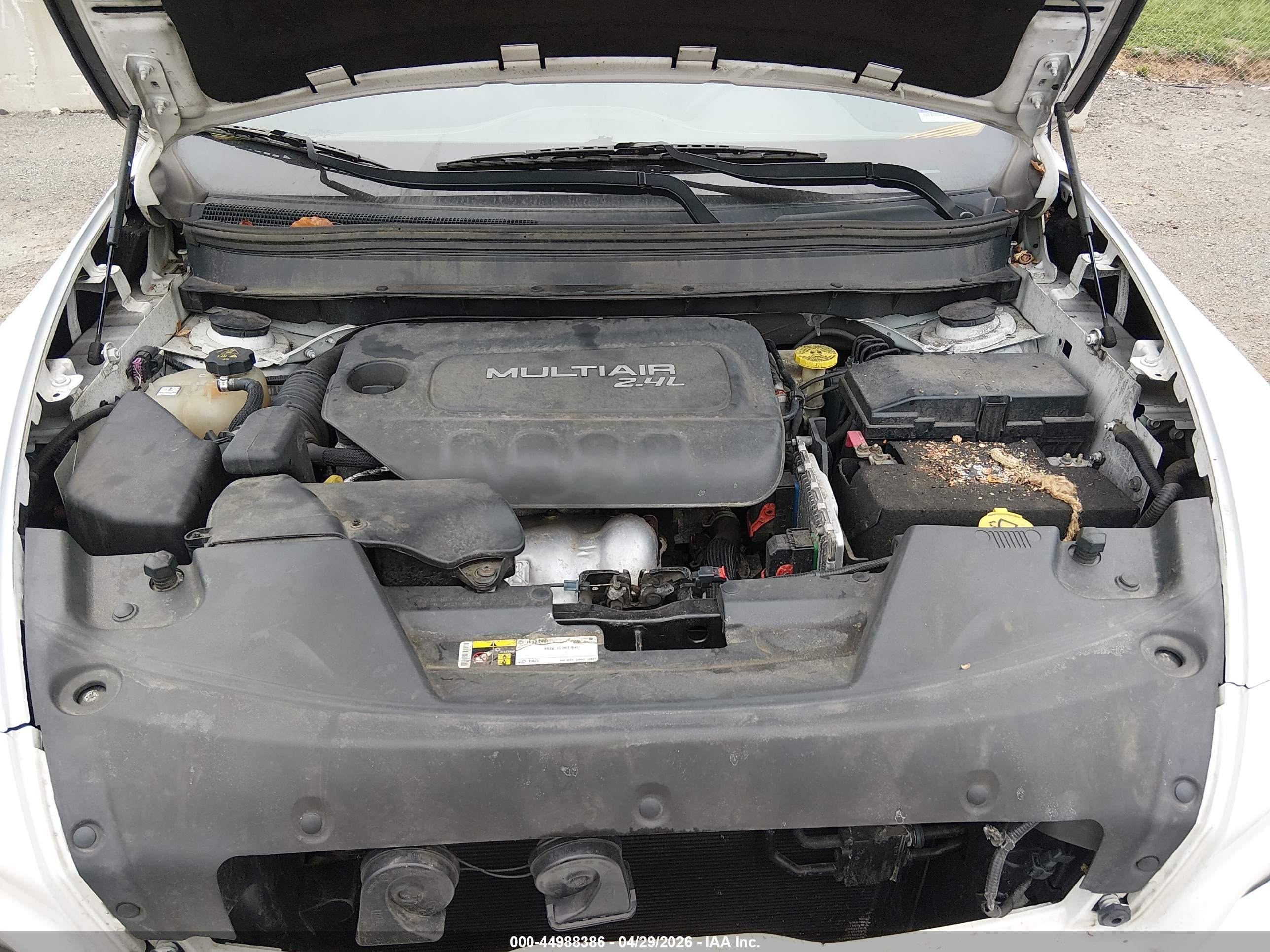 JEEP CHEROKEE image 10