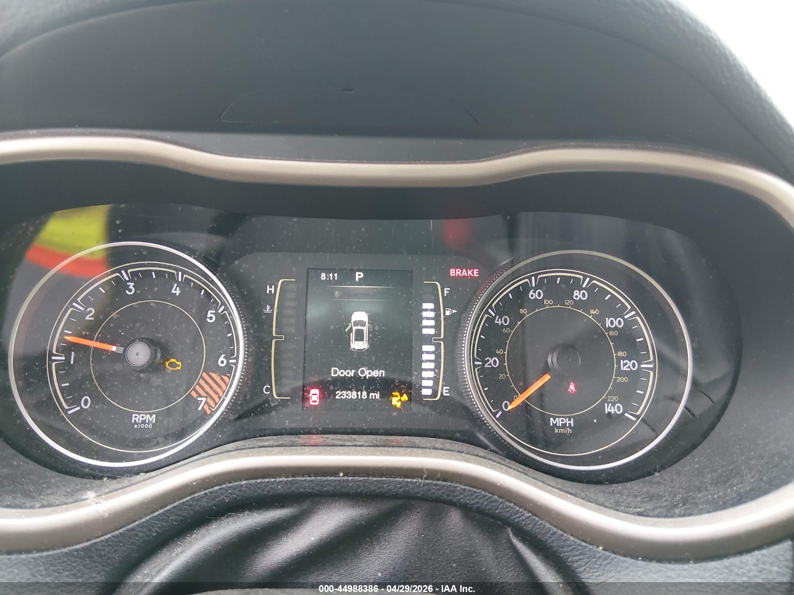 JEEP CHEROKEE image 7
