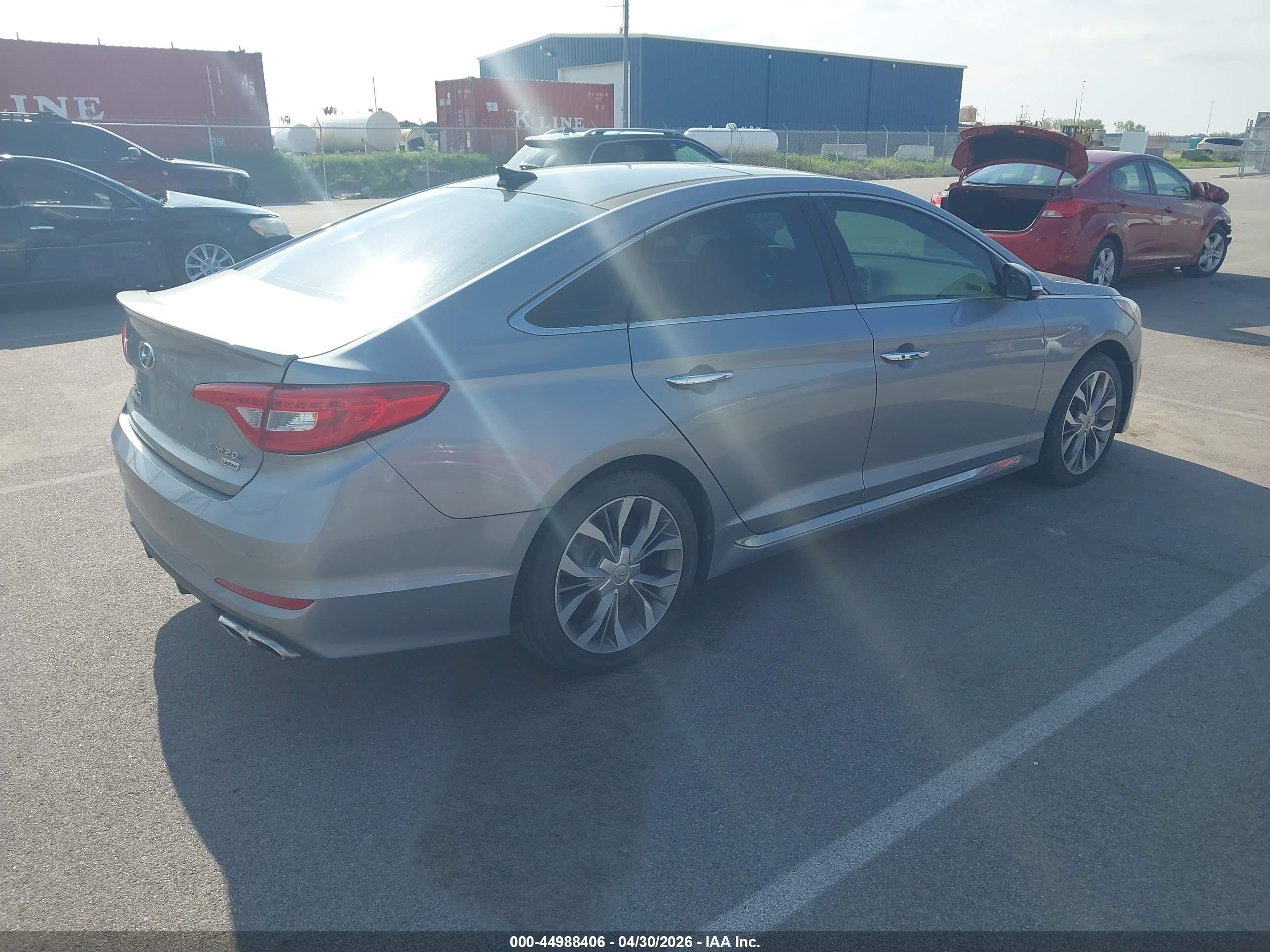 HYUNDAI SONATA image 4