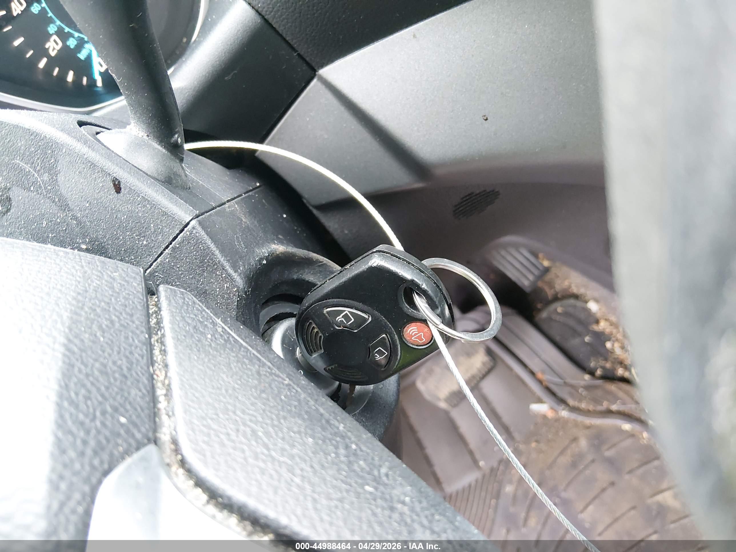 FORD ESCAPE image 11