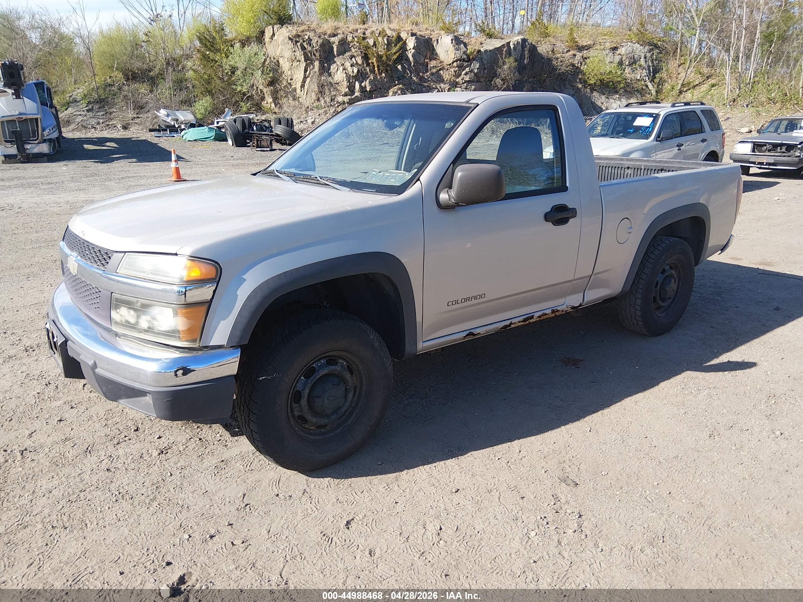 CHEVROLET COLORADO image 2