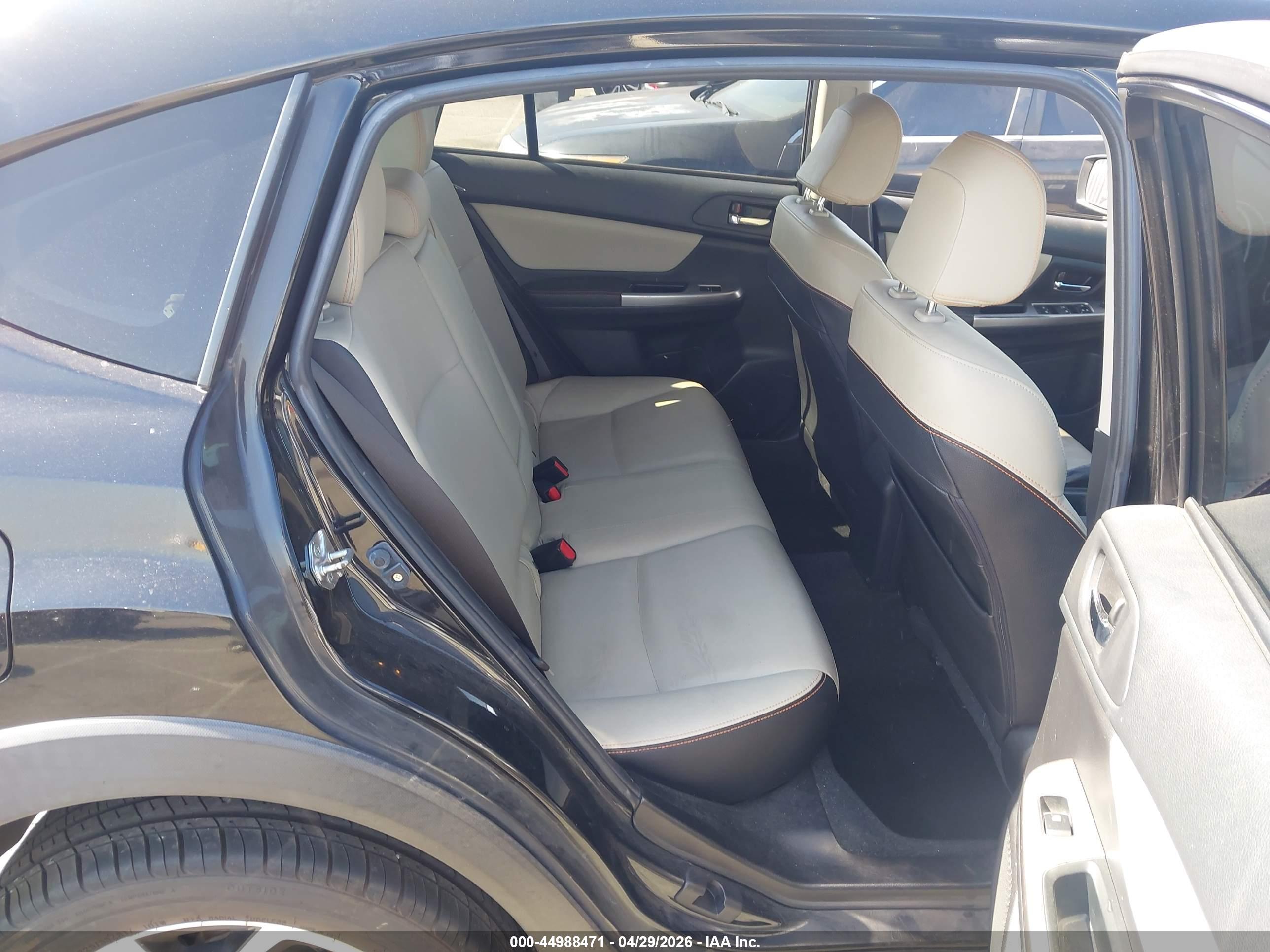 SUBARU CROSSTREK image 8