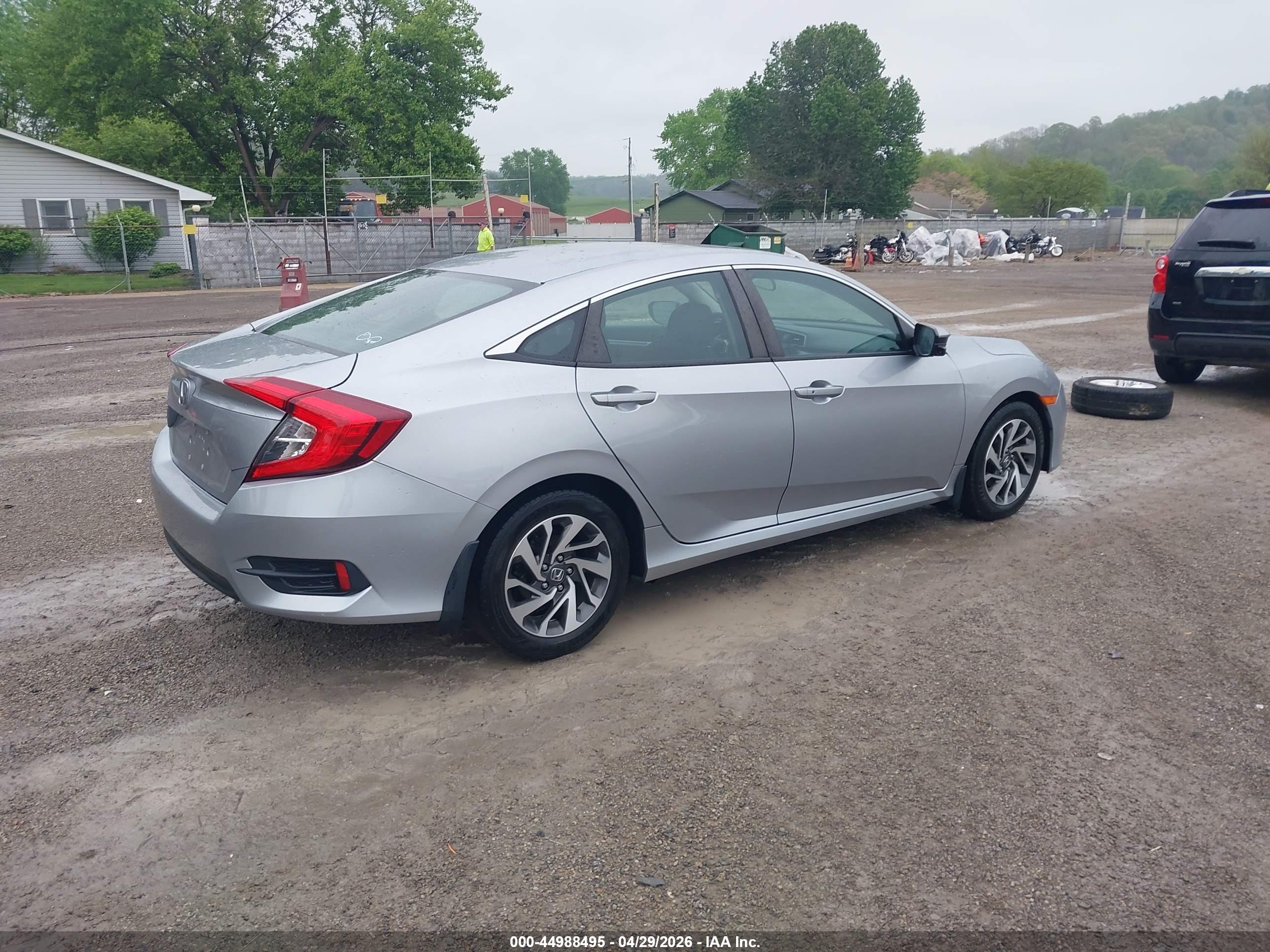 HONDA CIVIC image 4