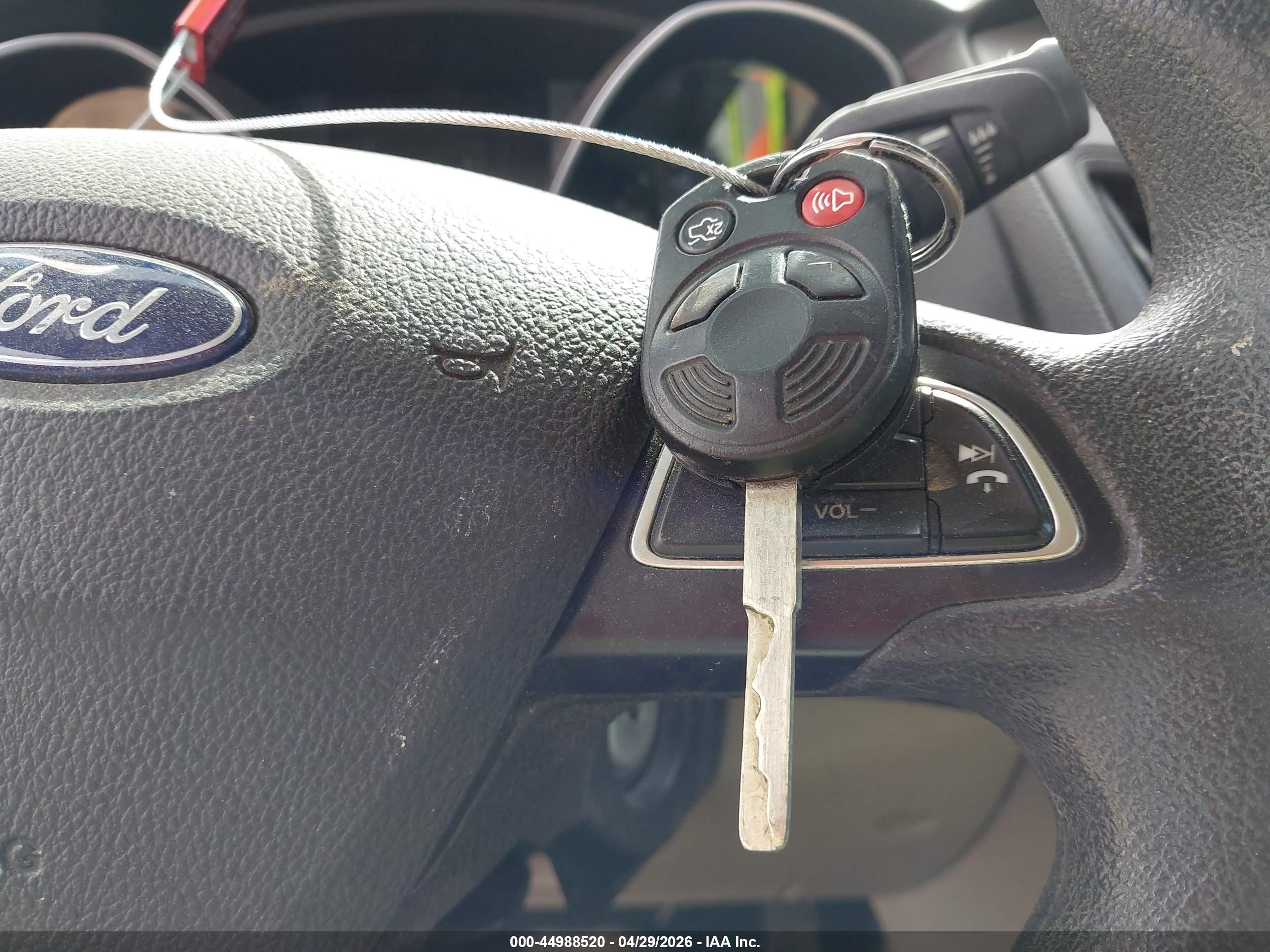 FORD FOCUS image 11