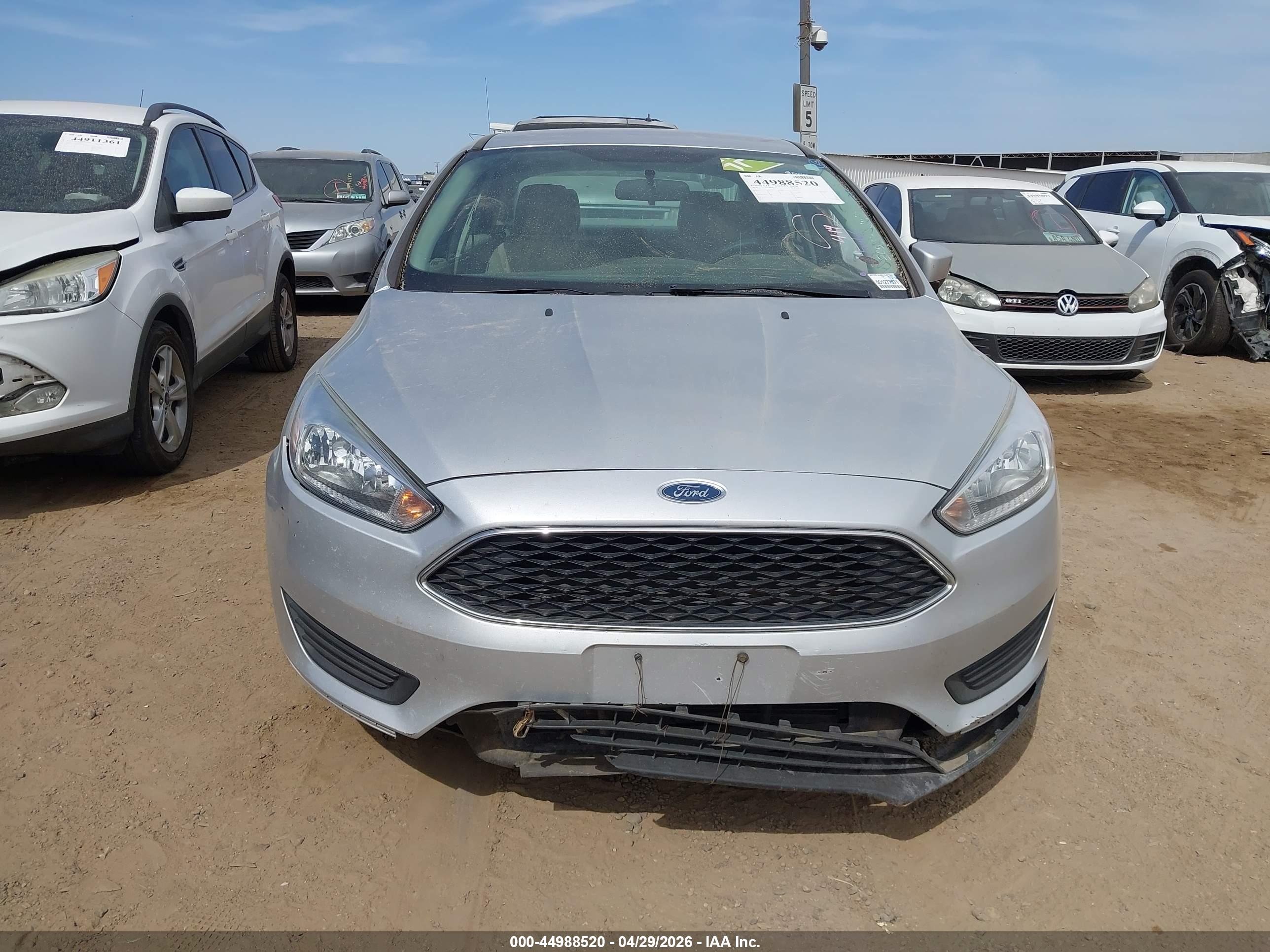 FORD FOCUS image 6