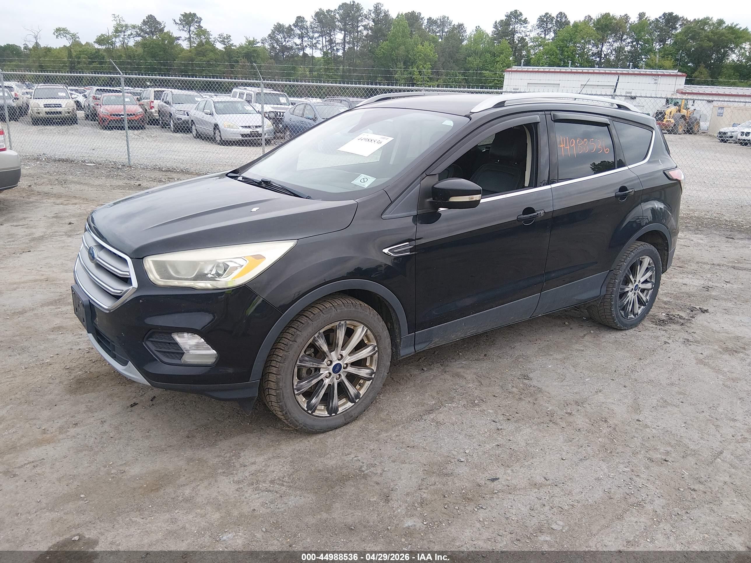 FORD ESCAPE image 2