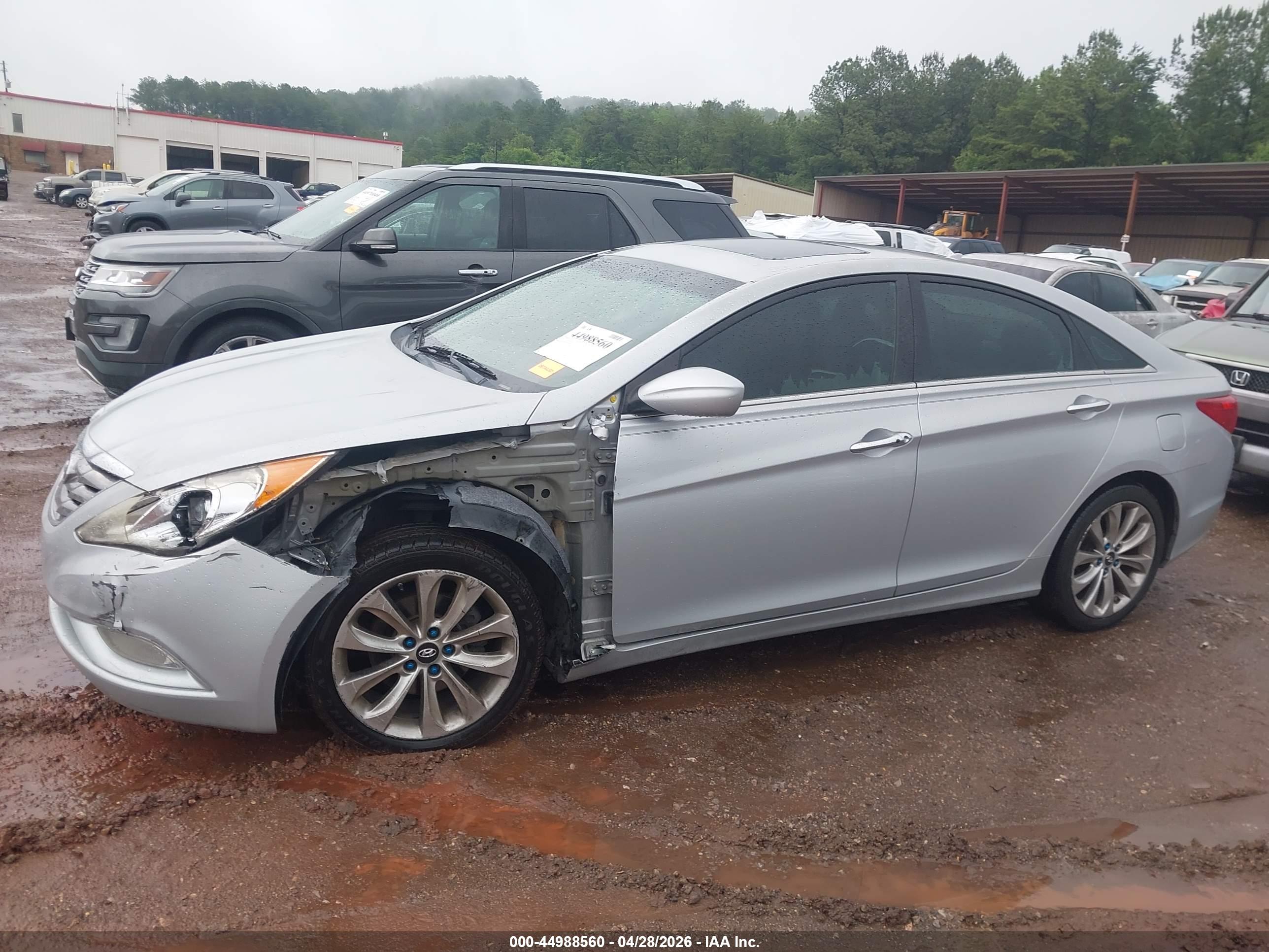 HYUNDAI SONATA image 6