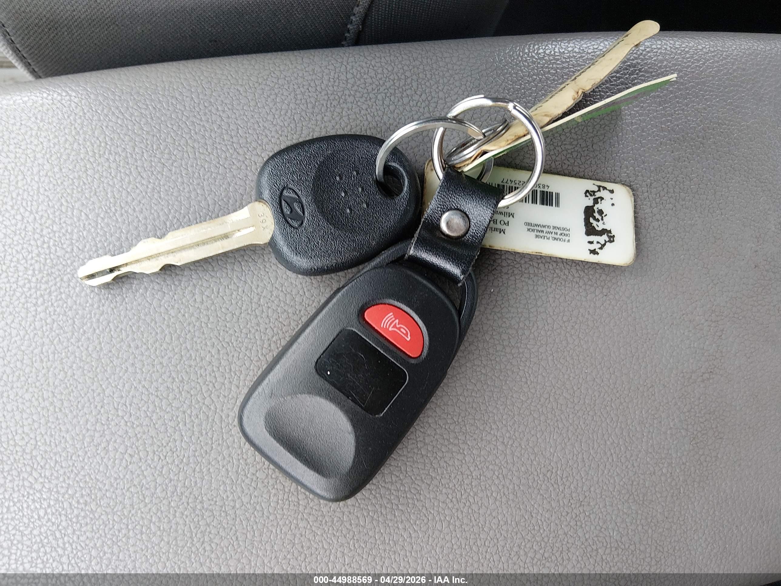 HYUNDAI ELANTRA image 11