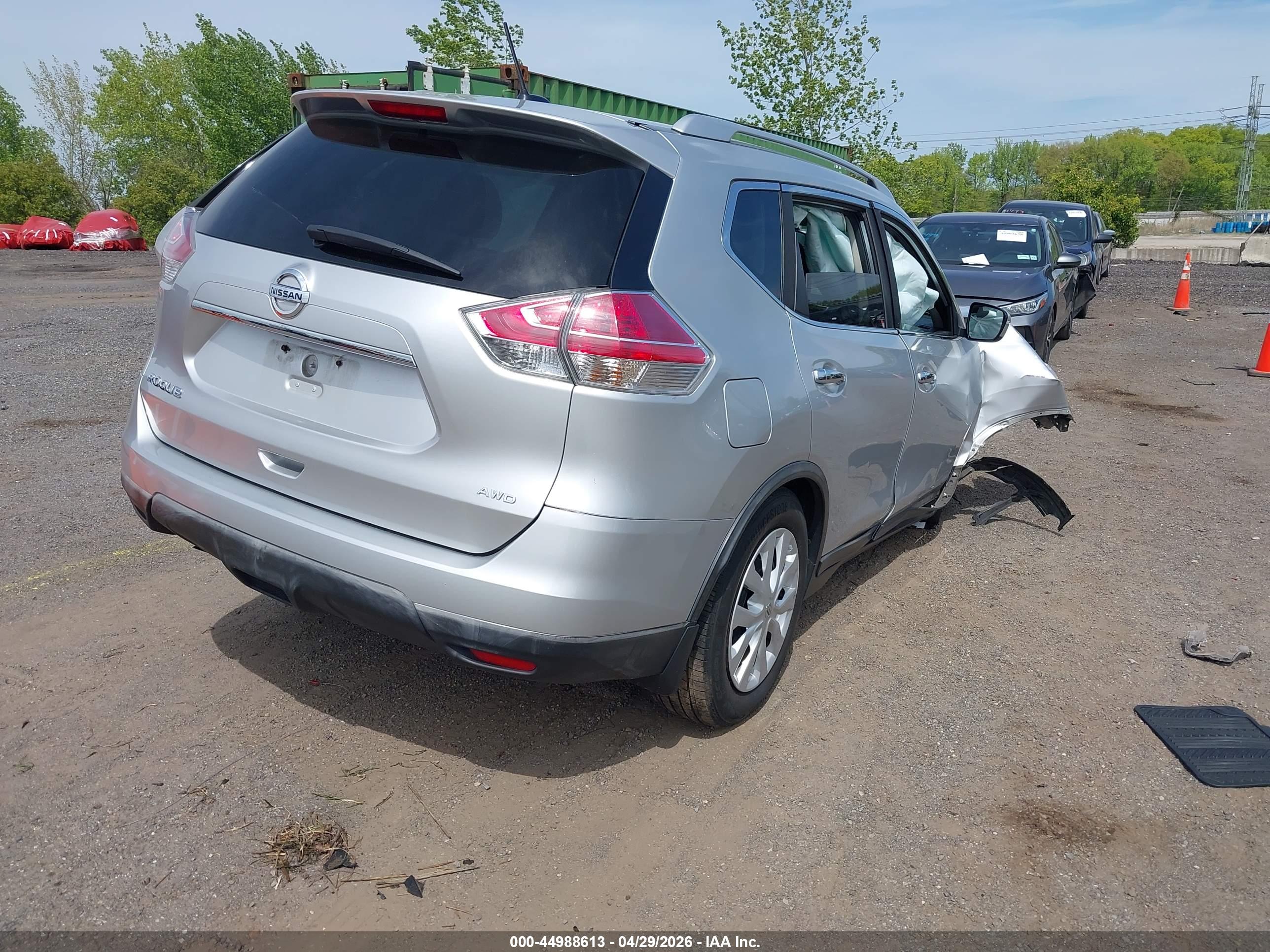 NISSAN ROGUE image 4