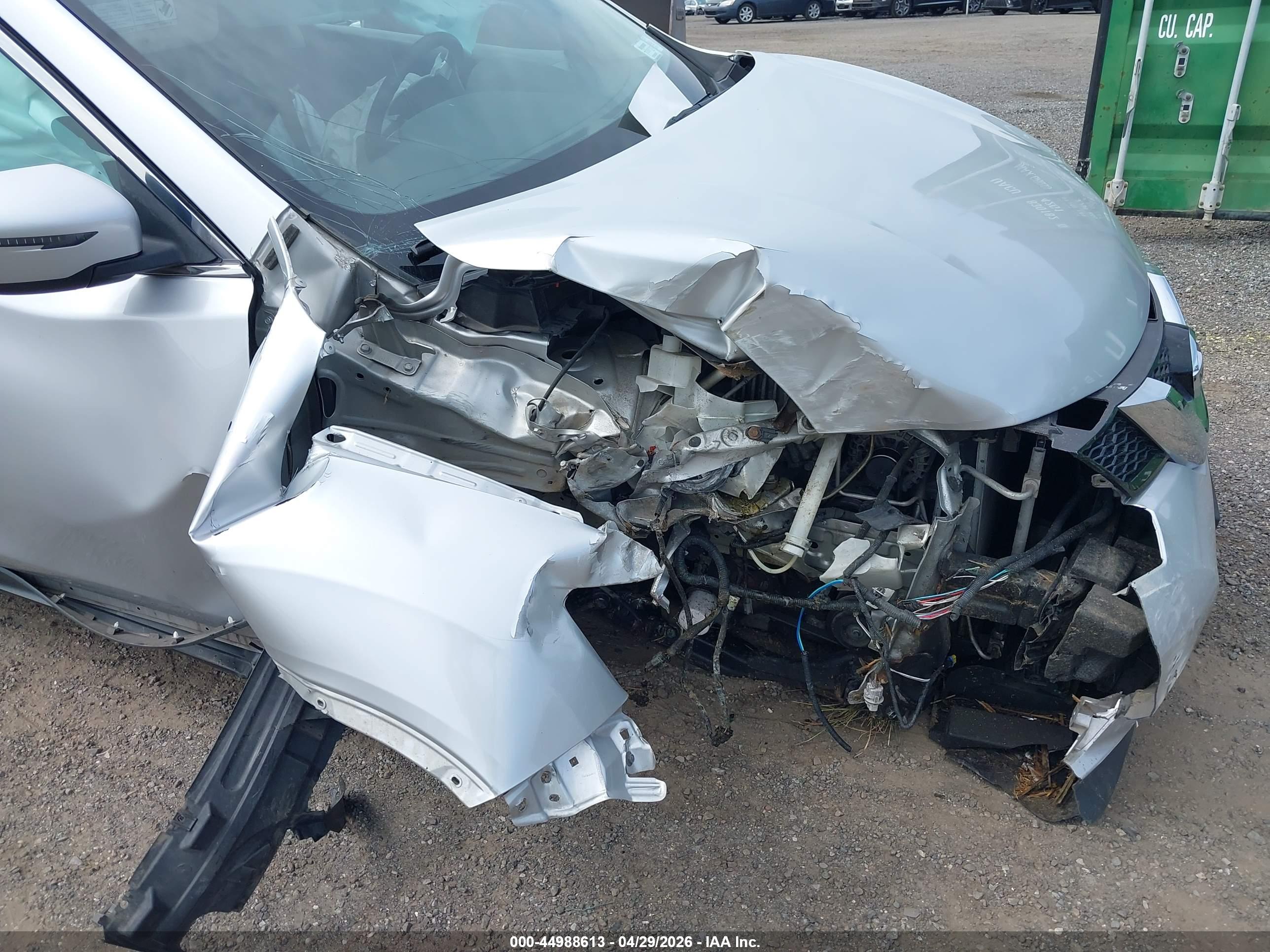 NISSAN ROGUE image 6
