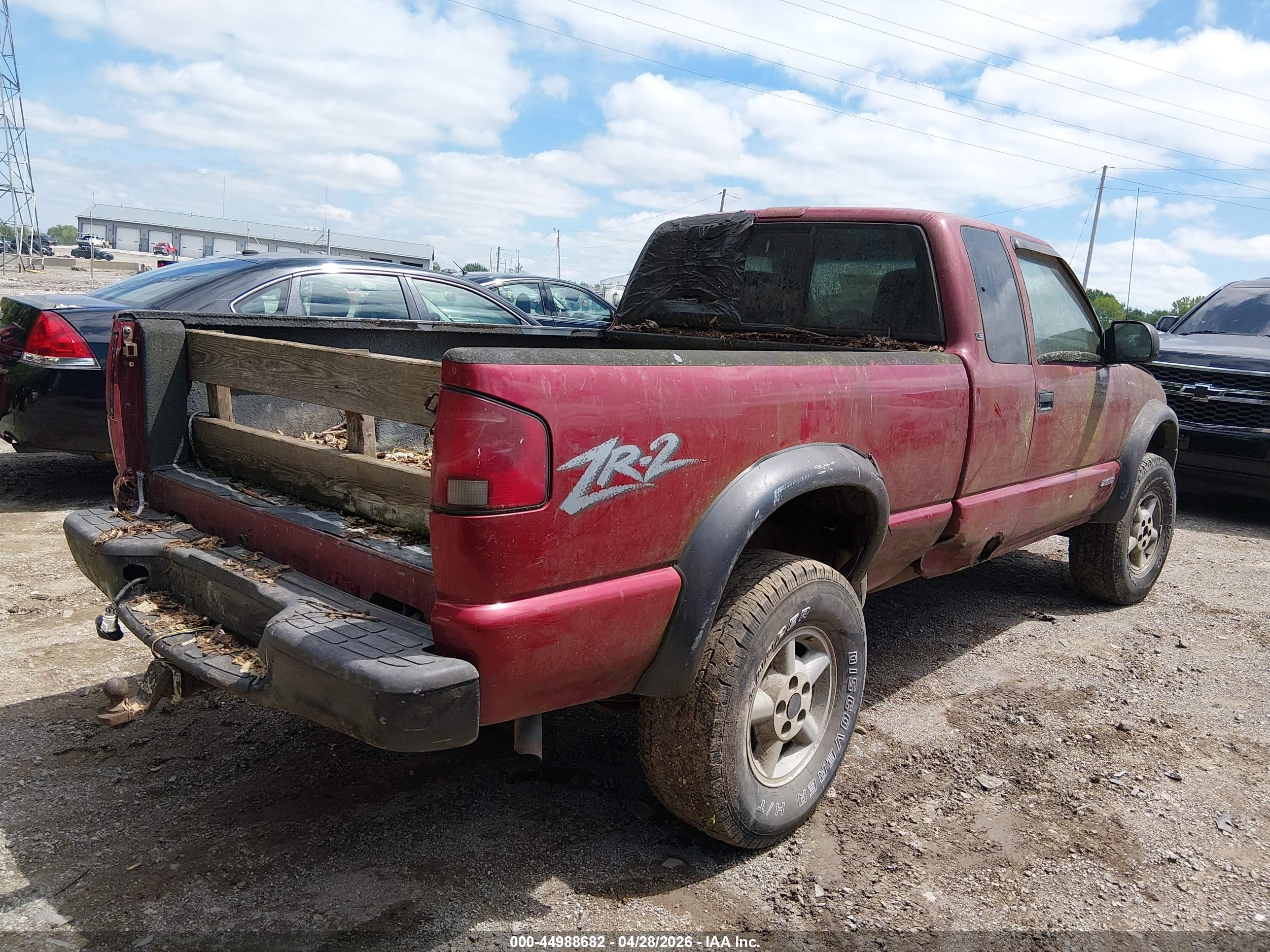 CHEVROLET S-10 image 4
