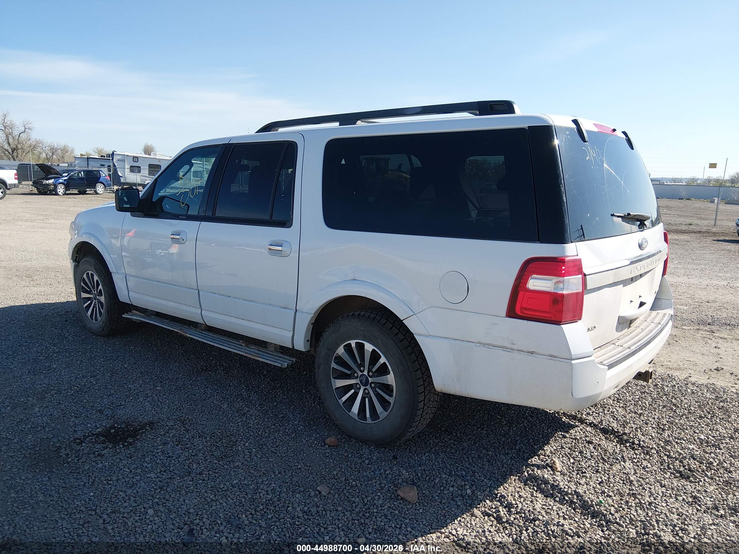 FORD EXPEDITION image 3