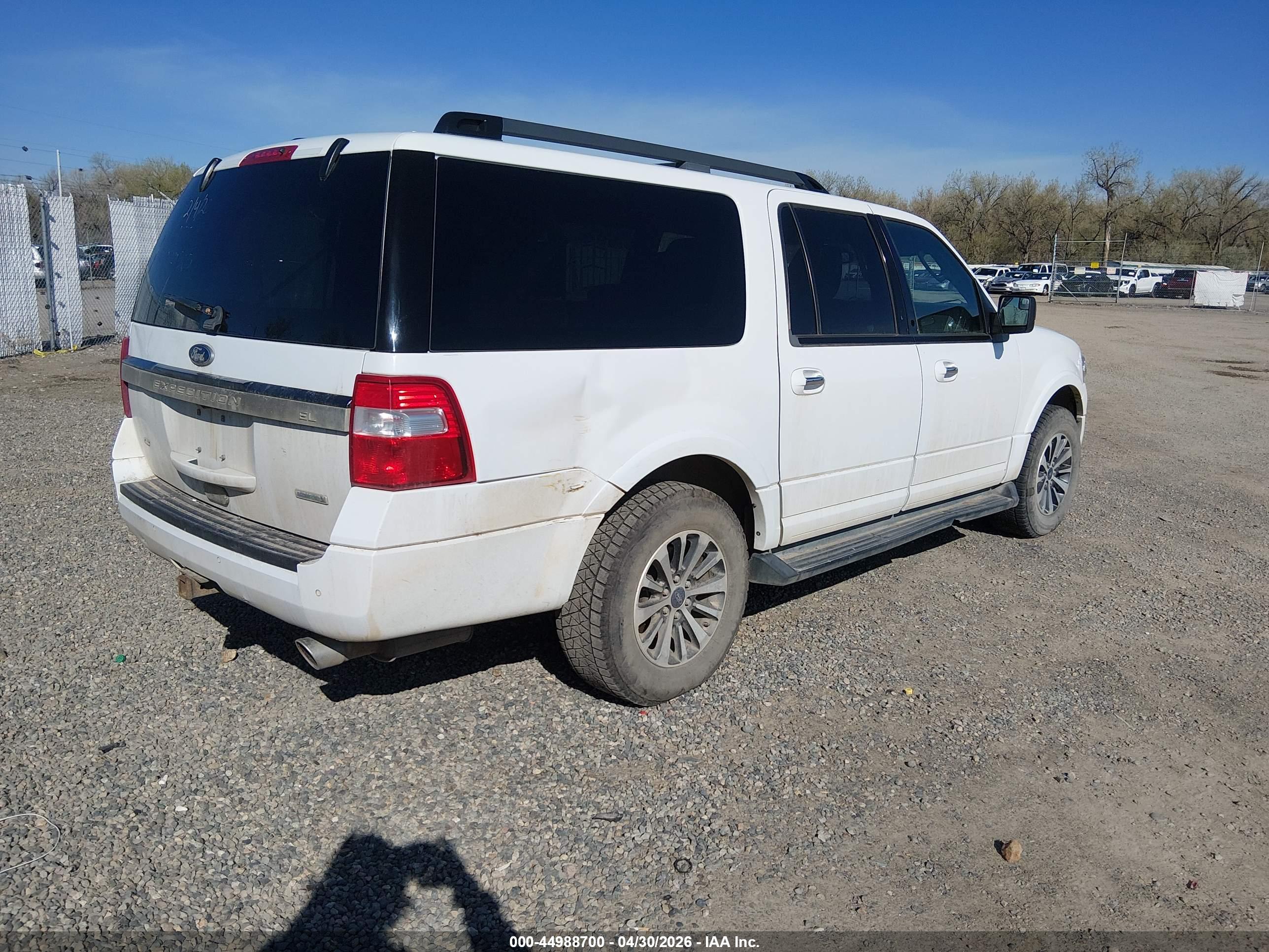 FORD EXPEDITION image 4