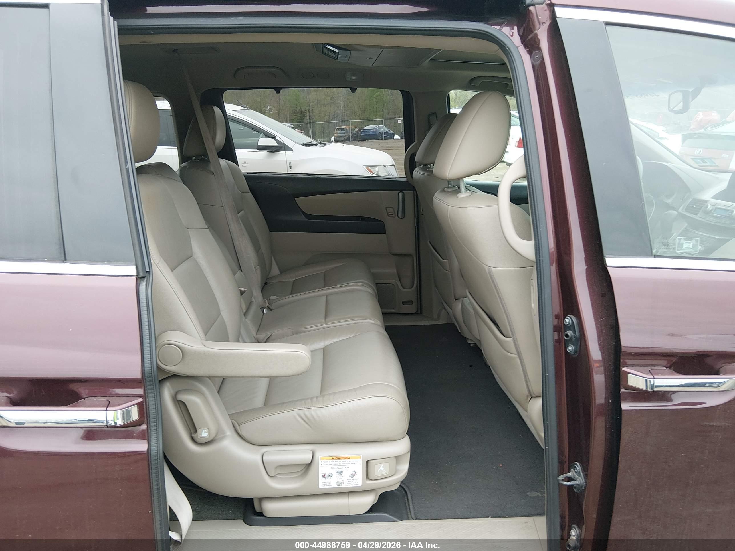 HONDA ODYSSEY image 8