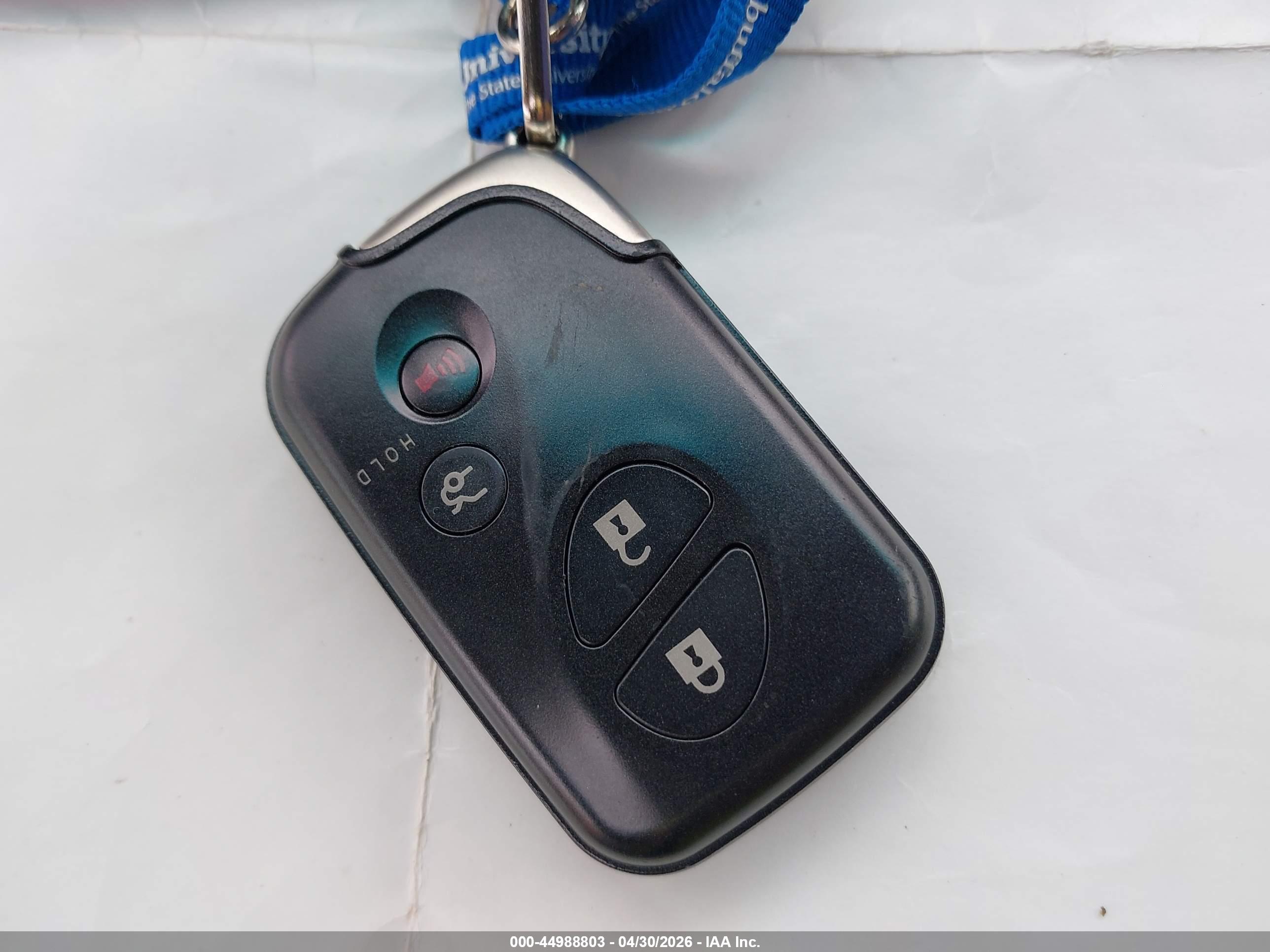LEXUS IS image 11