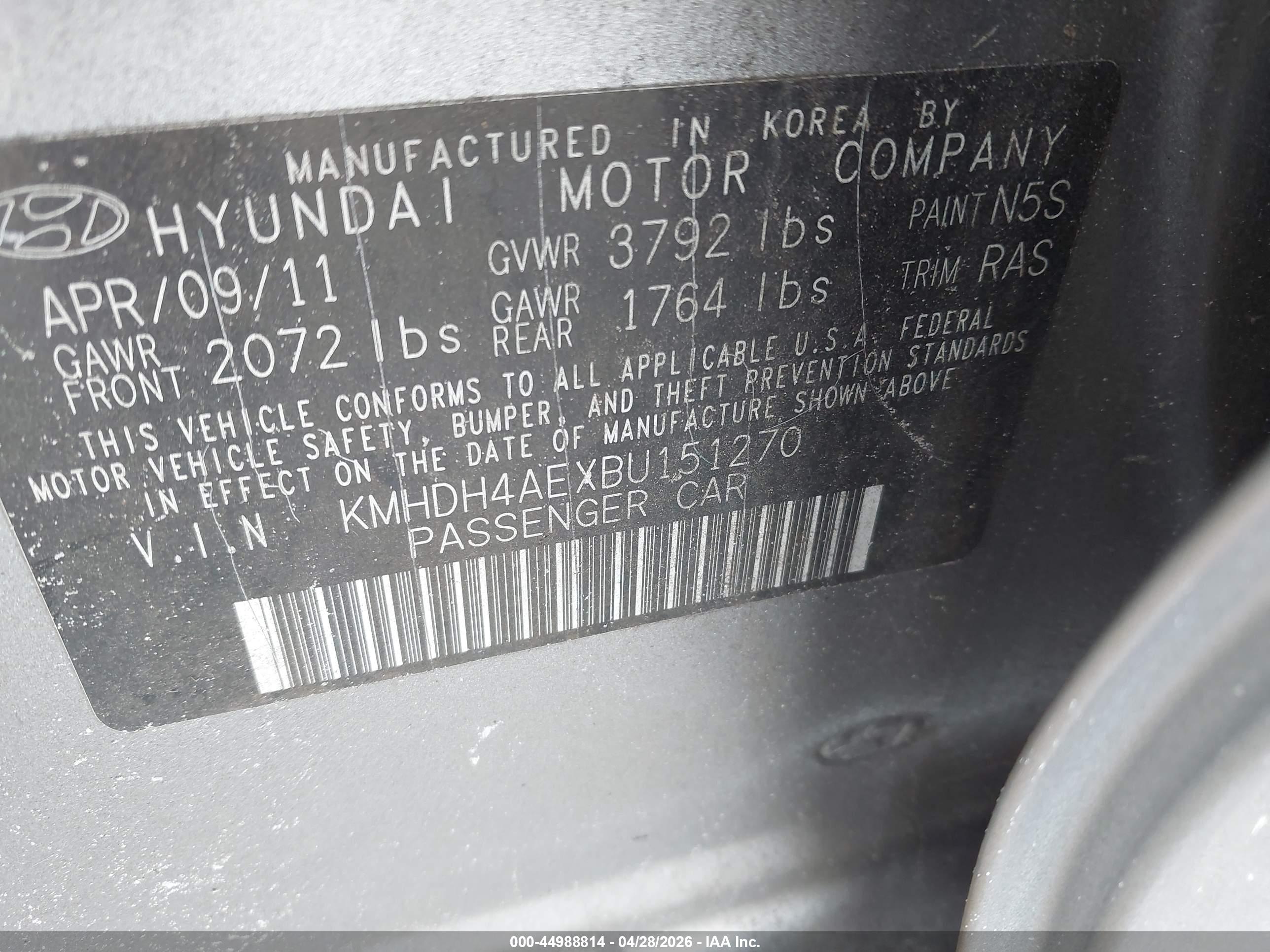HYUNDAI ELANTRA image 9