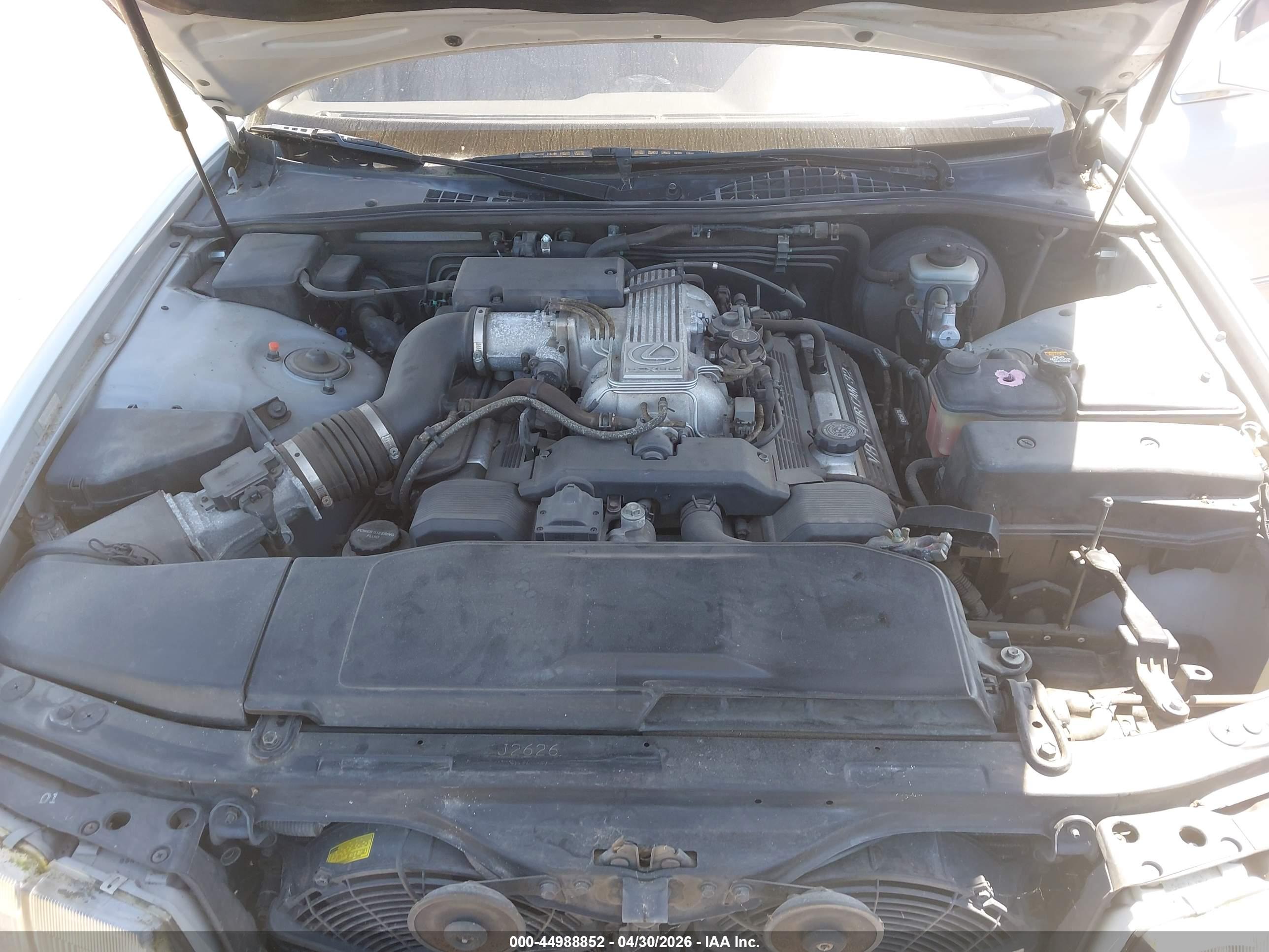 LEXUS LS image 10