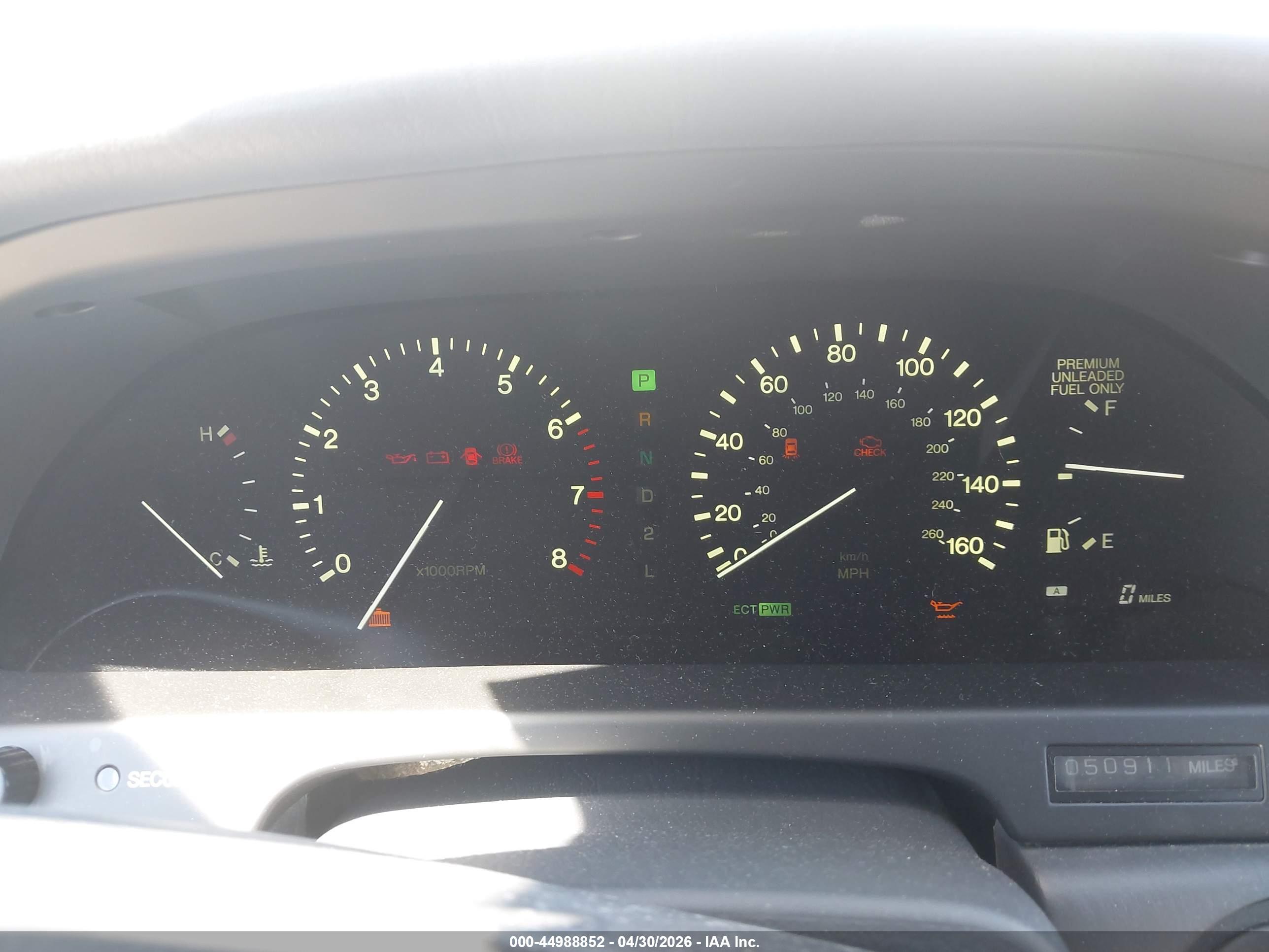 LEXUS LS image 7