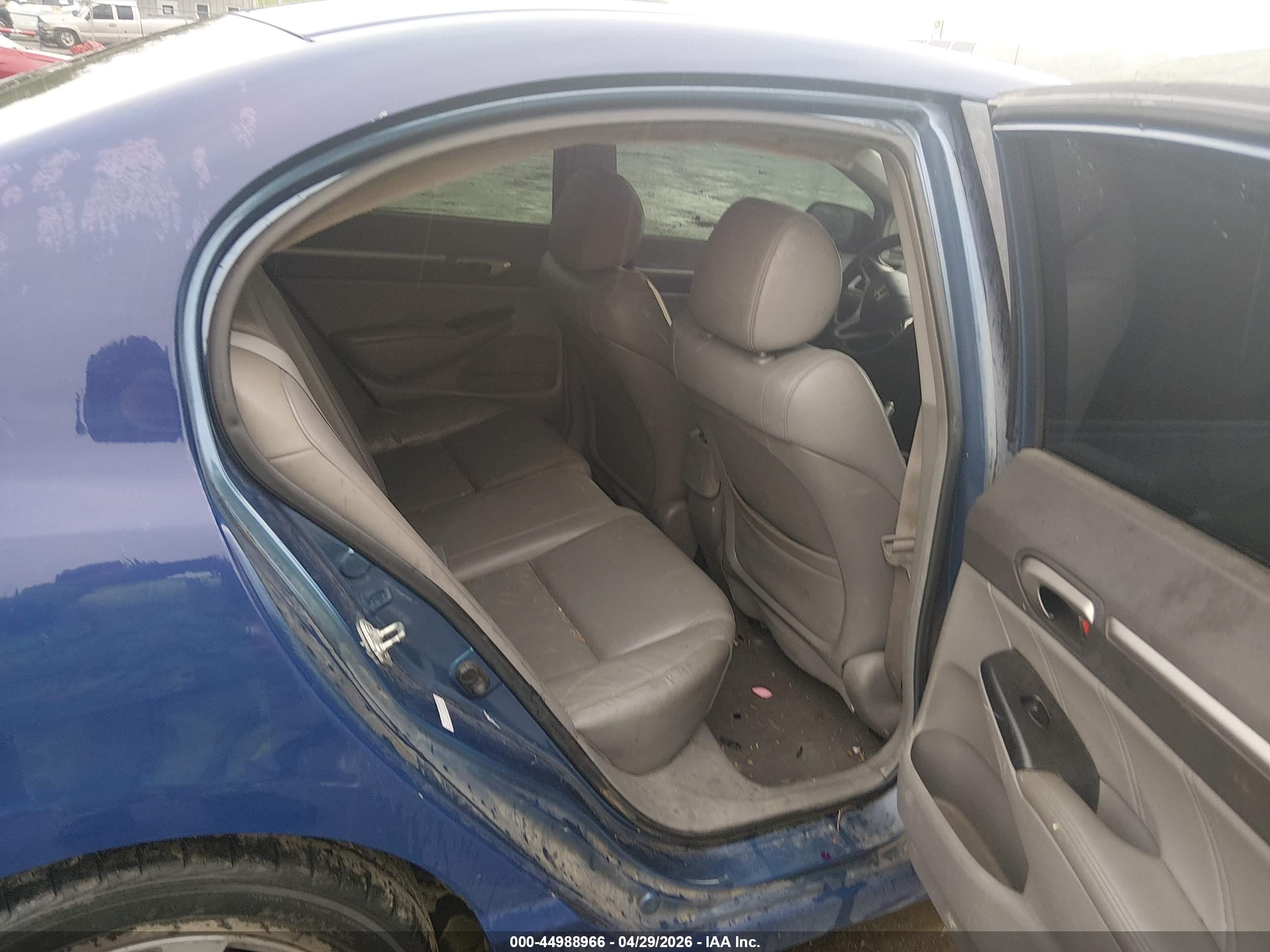 HONDA CIVIC image 8