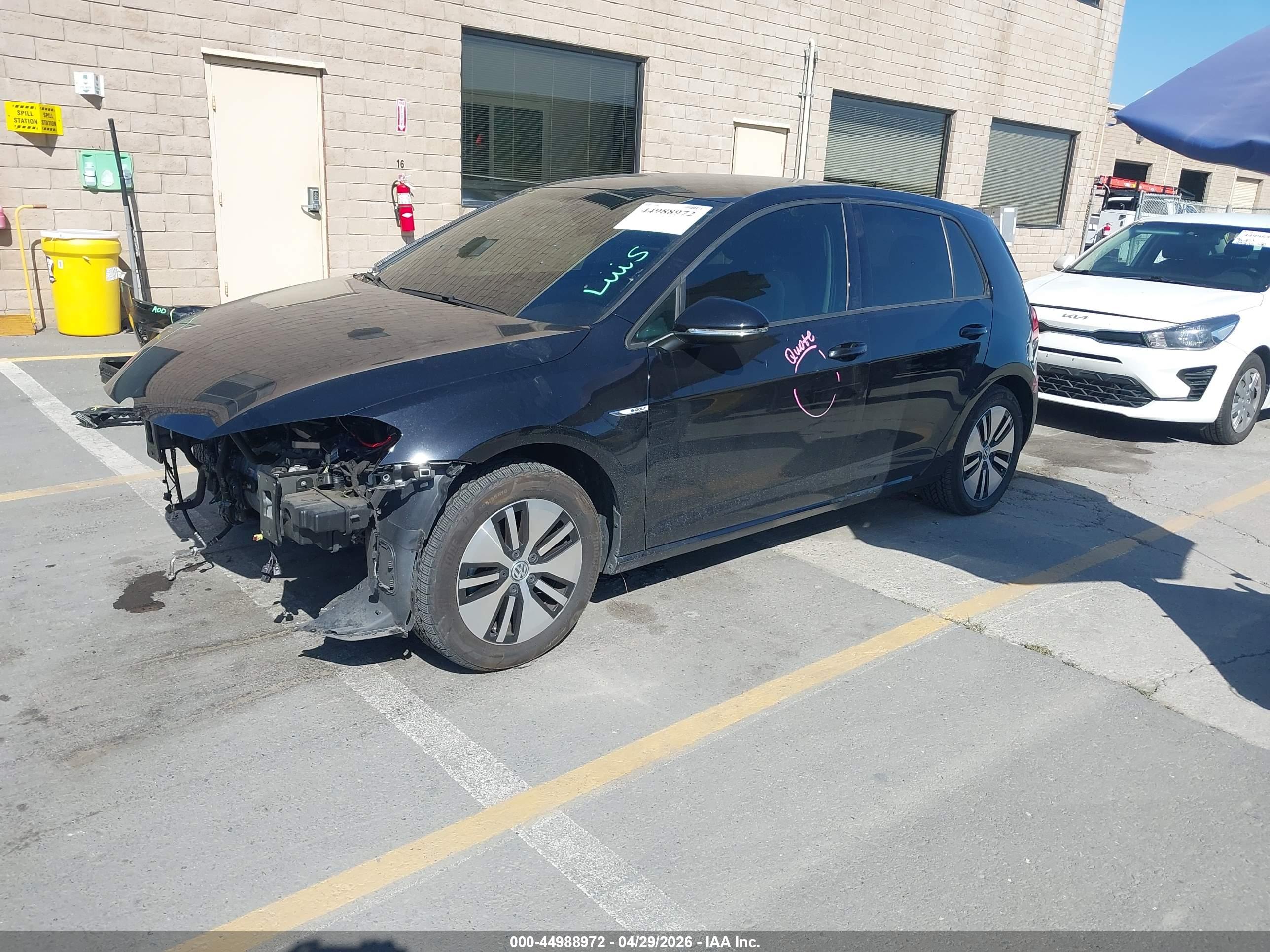 VOLKSWAGEN E-GOLF image 2