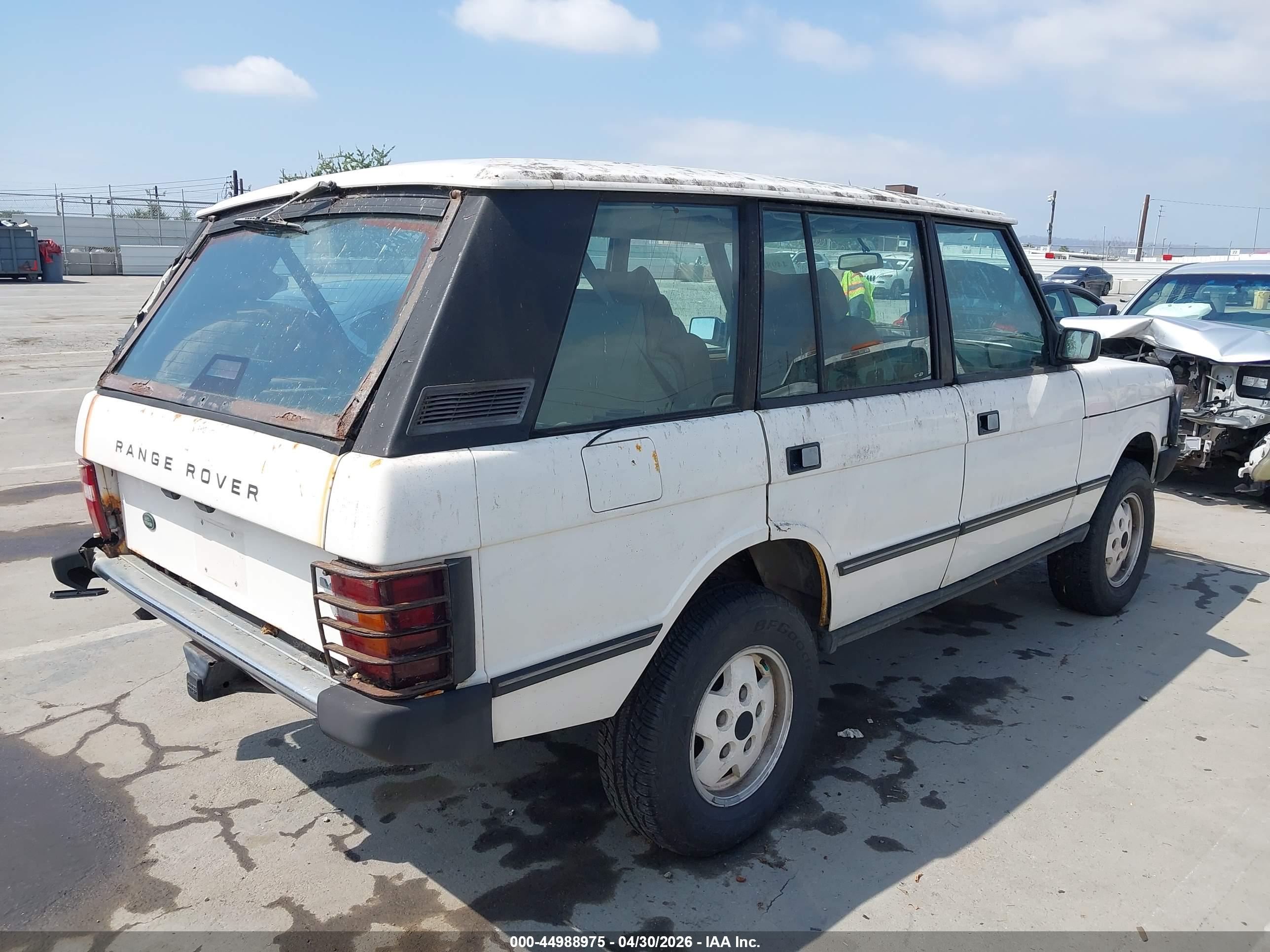 LAND ROVER image 4