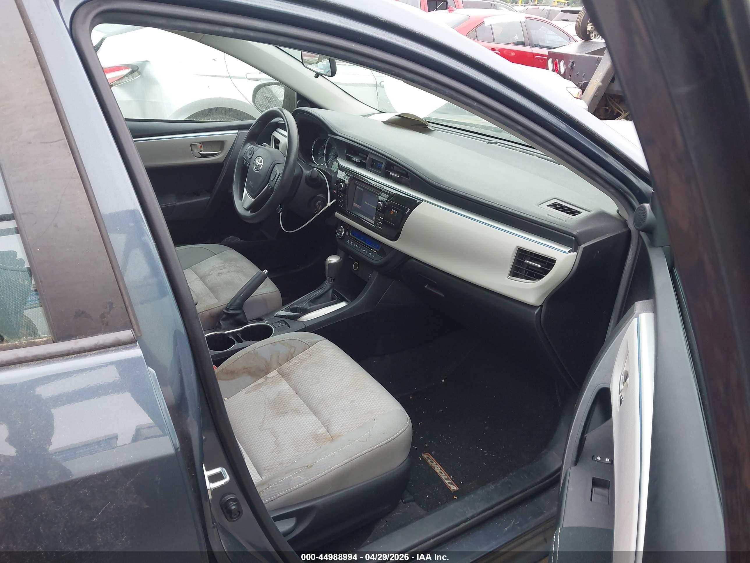 TOYOTA COROLLA image 5