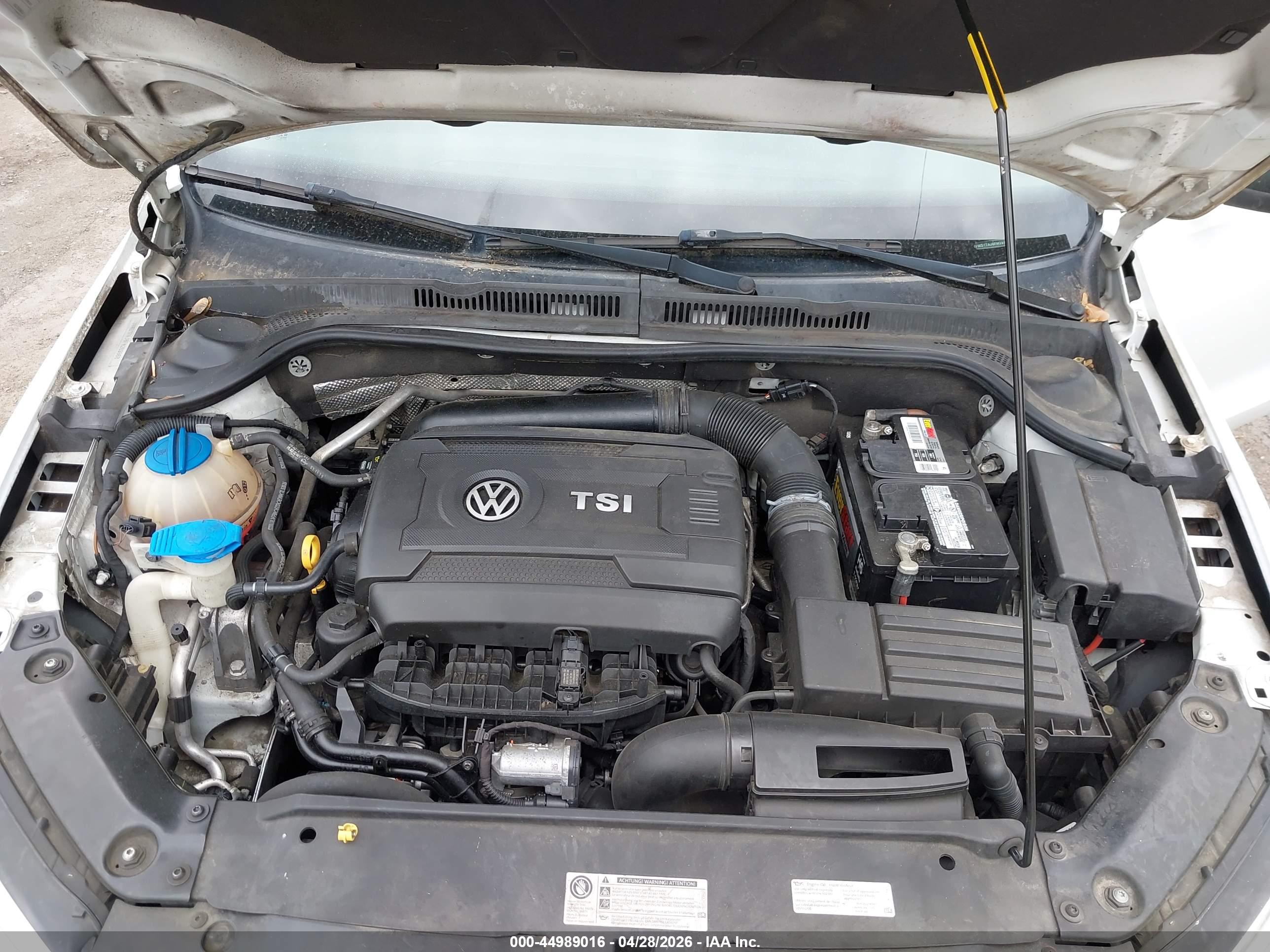 VOLKSWAGEN JETTA image 10