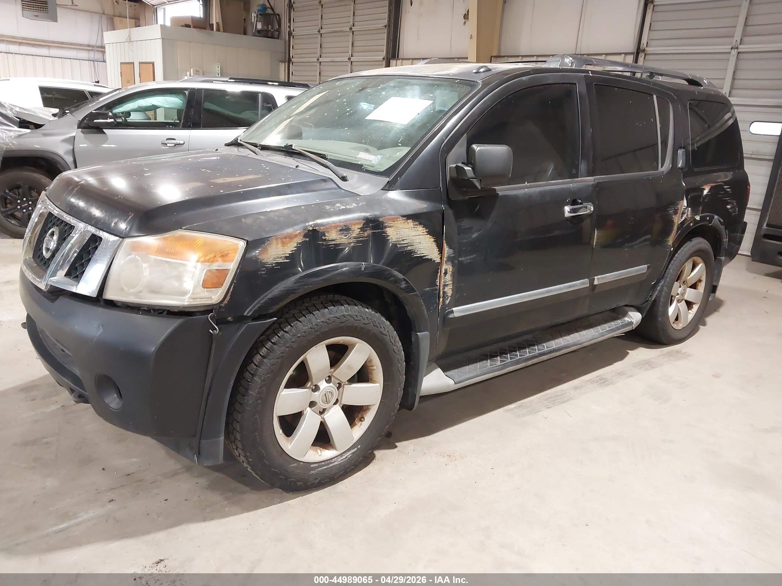 NISSAN ARMADA image 2