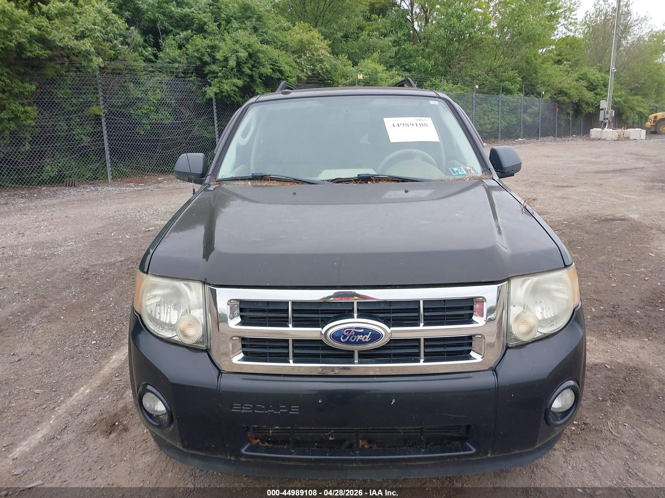 FORD ESCAPE image 6