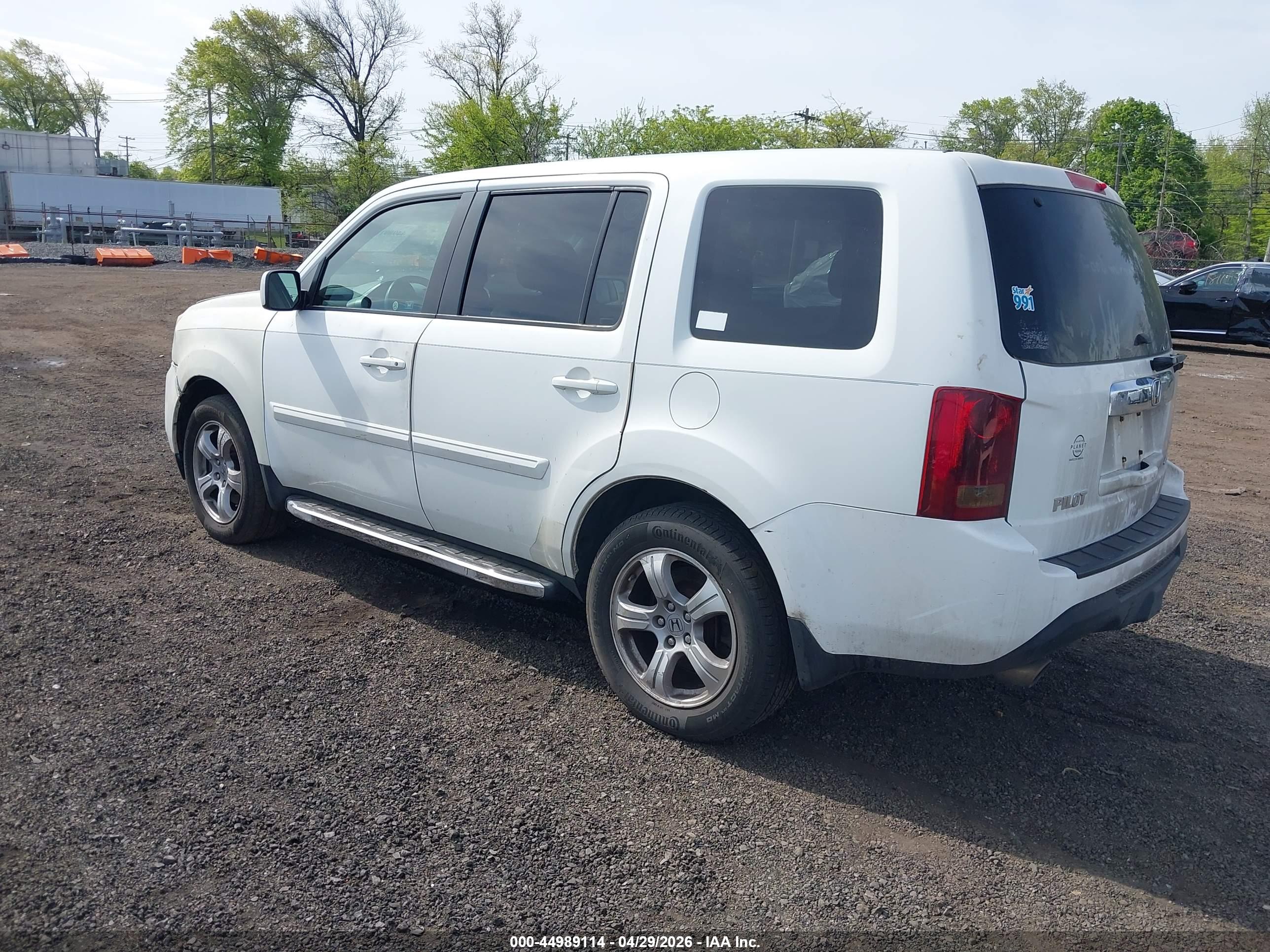 HONDA PILOT image 3